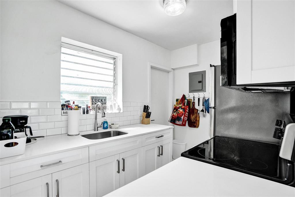 4313 Seagrape Drive 2 Property Photo 21