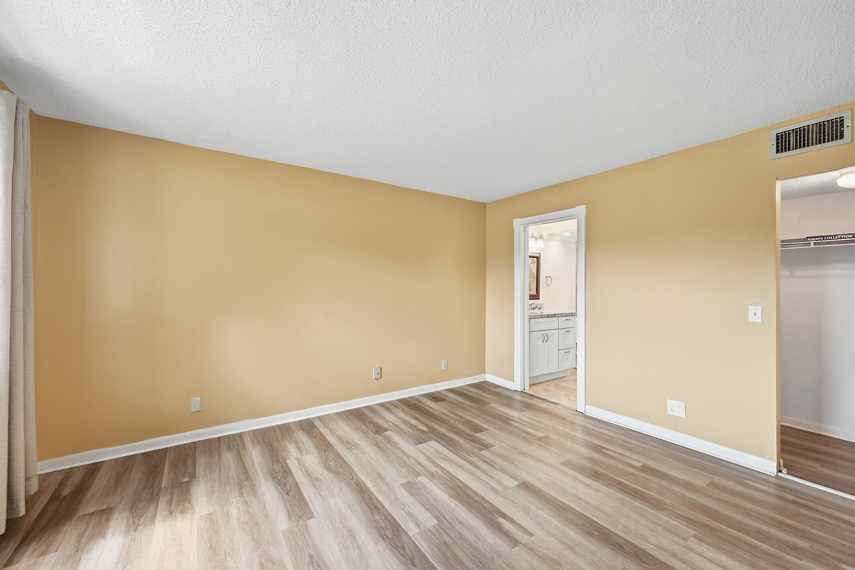 10434 Sunrise Lakes Boulevard 206 Property Photo 26