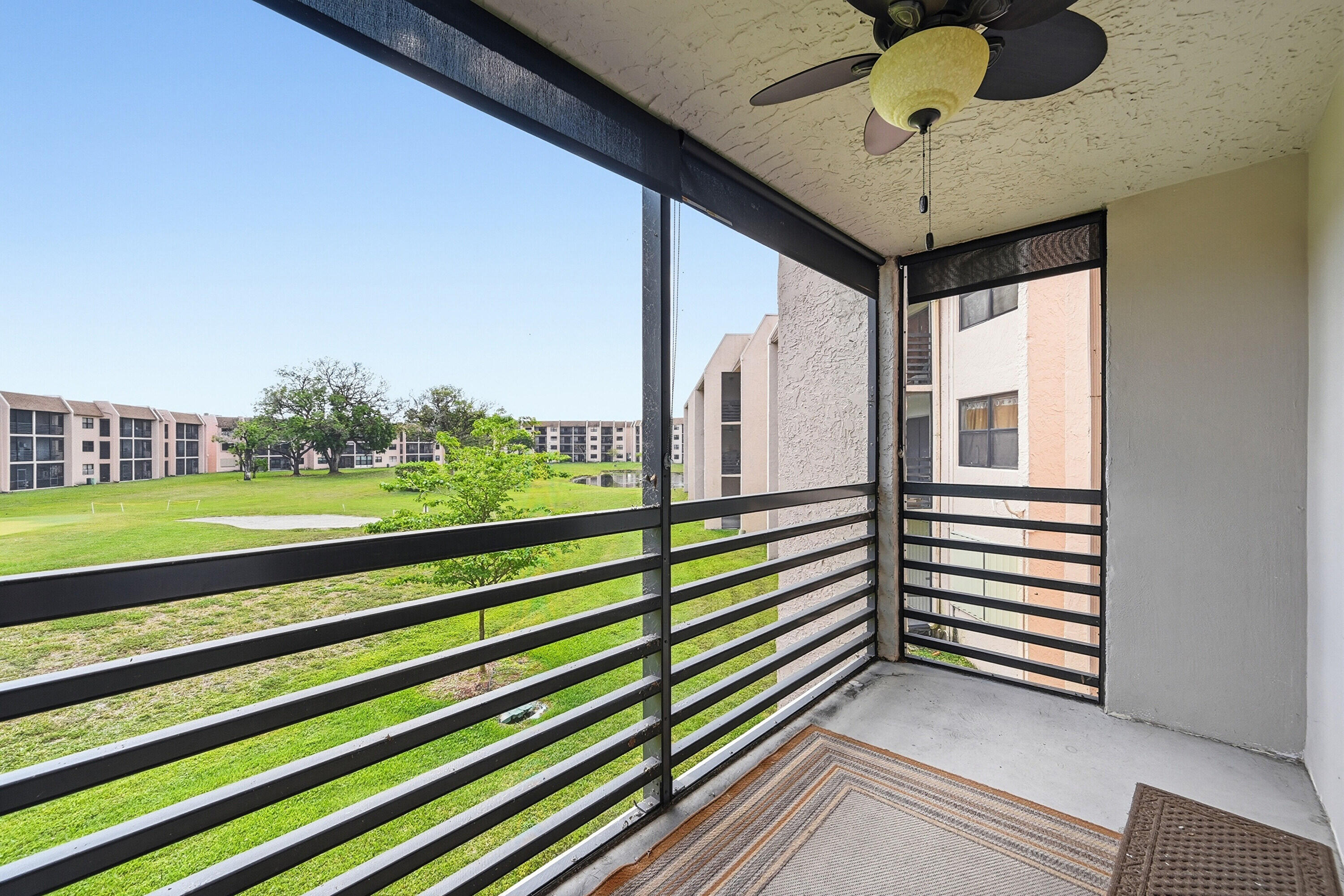 10434 Sunrise Lakes Boulevard 206 Property Photo 34