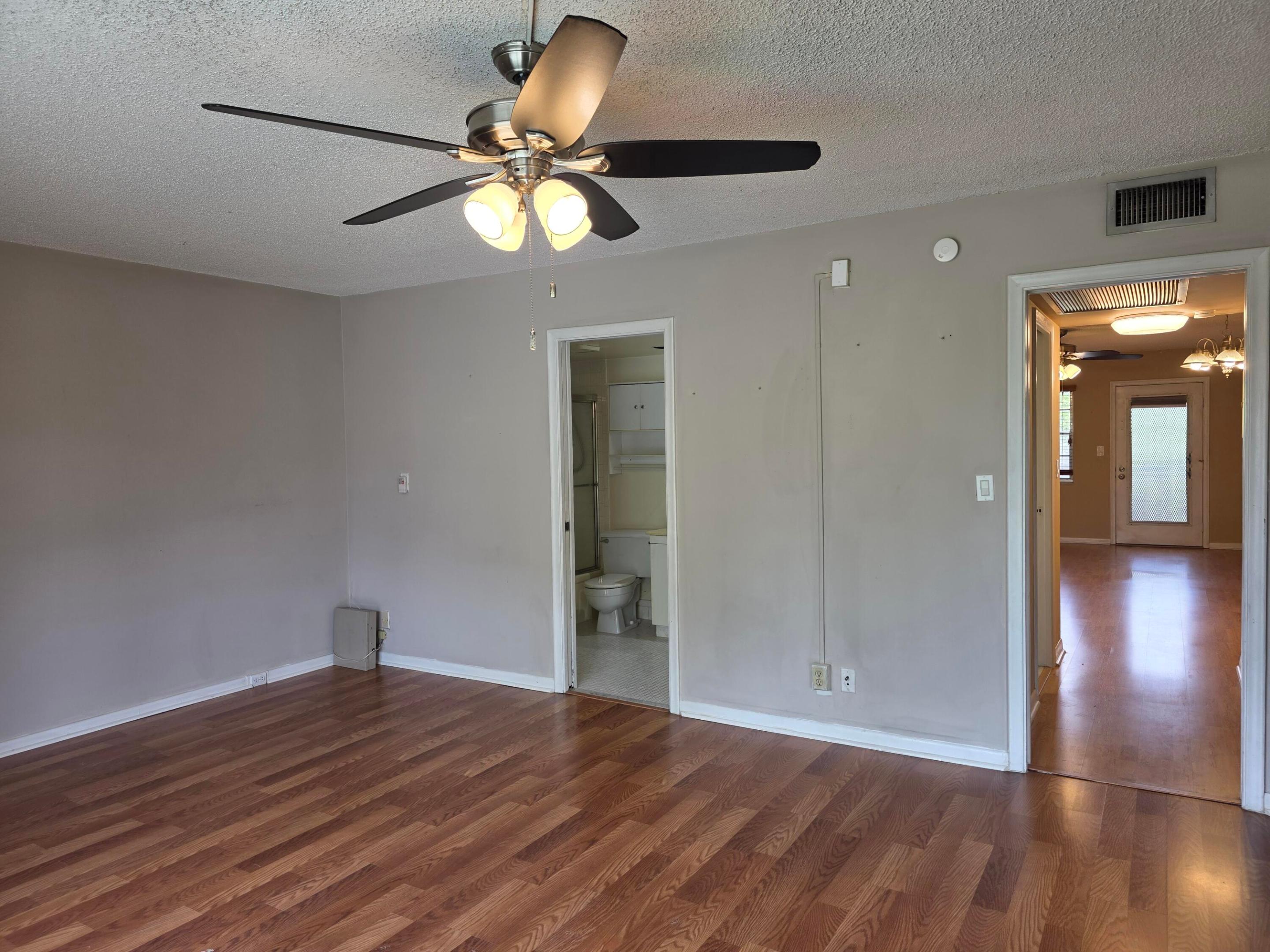 2301 Lucaya Lane E3 Property Photo 7
