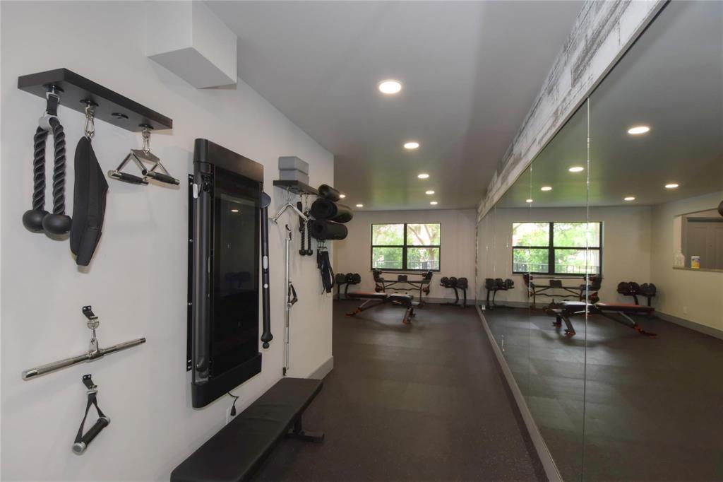 2029 N Ocean Boulevard 505 Property Photo 13
