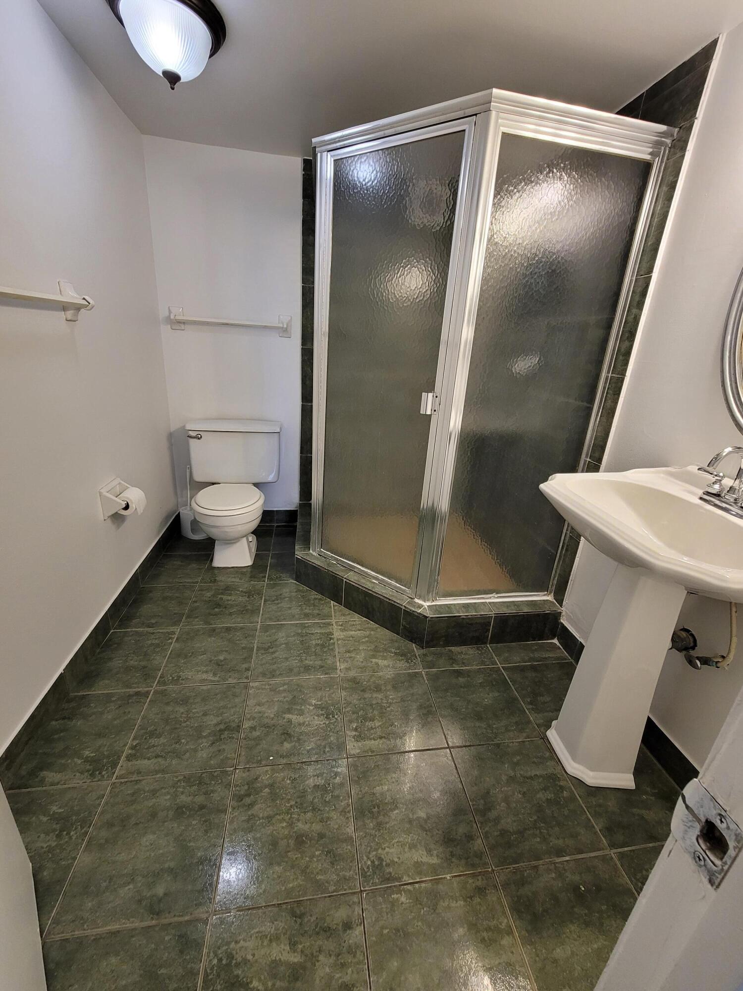 2029 N Ocean Boulevard 505 Property Photo 19