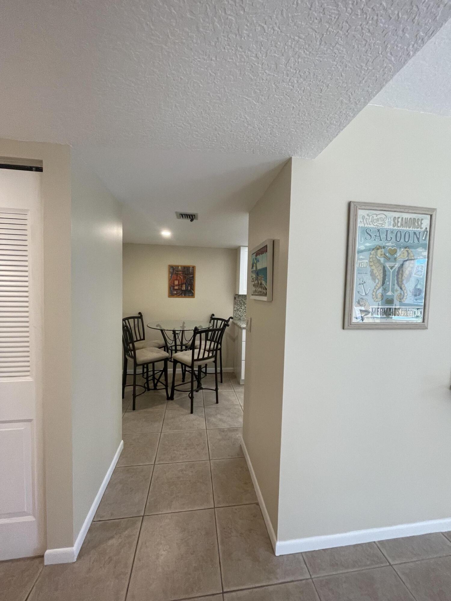 450 Egret Circle 9203 Property Photo 6