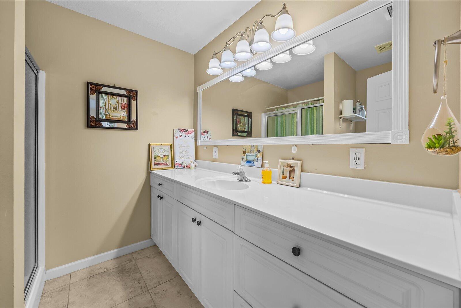 2074 Se Wild Meadow Circle Property Photo 9