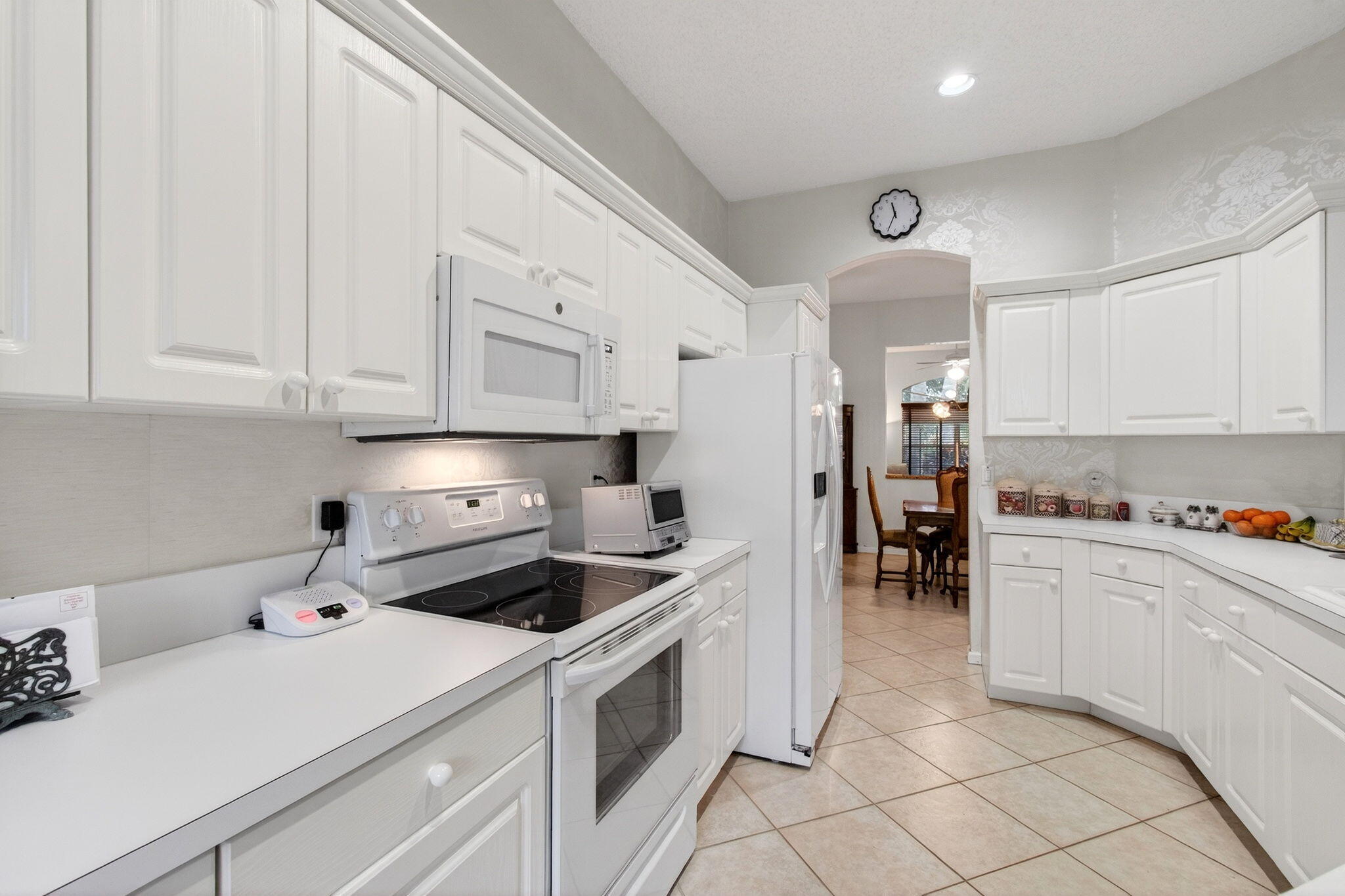7844 Rockford Road Property Photo 10