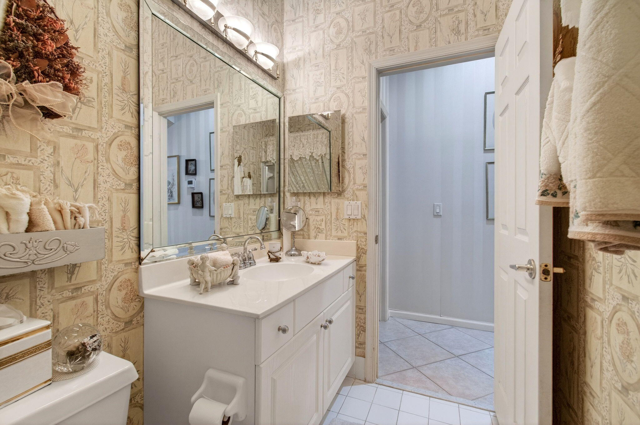 7844 Rockford Road Property Photo 22