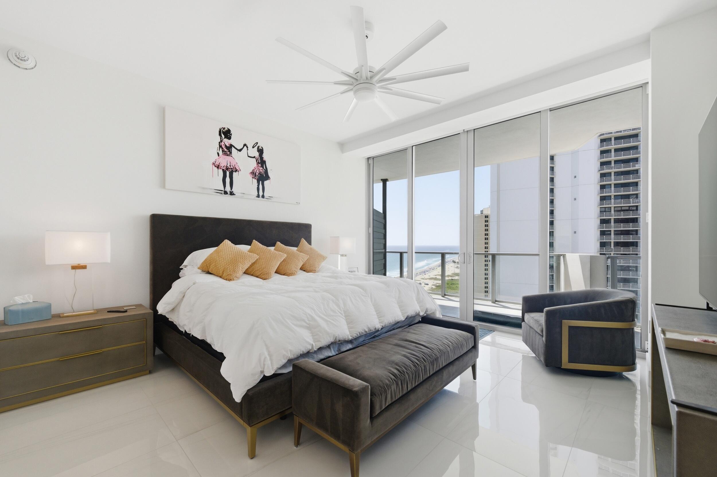 3100 N Ocean Drive H-1506 Property Photo 16