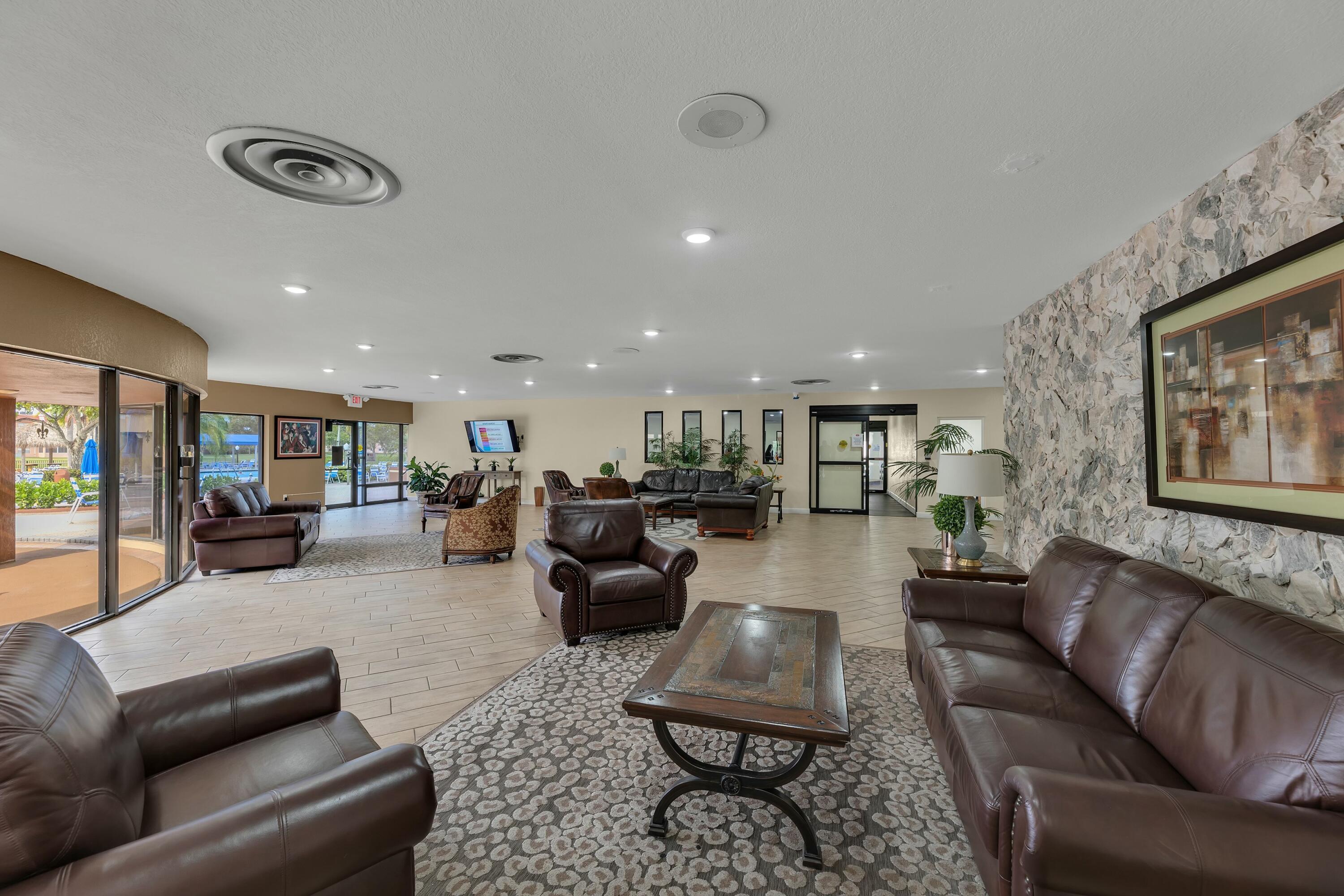 9401 Sunrise Lakes Boulevard 311 Property Photo 29