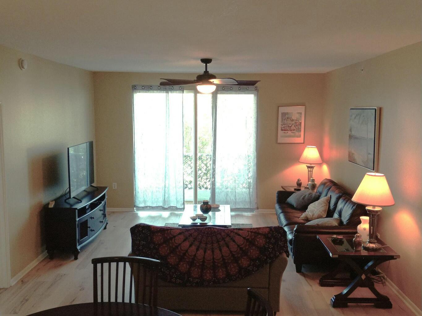 802 W Windward Way 203 Property Photo 2