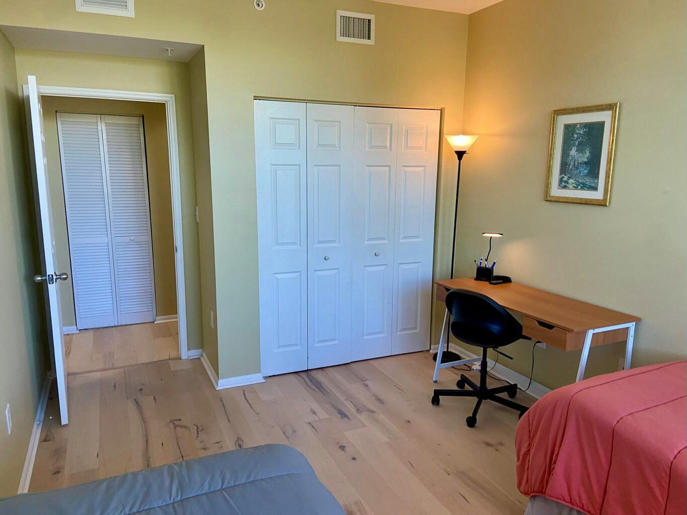 802 W Windward Way 203 Property Photo 13
