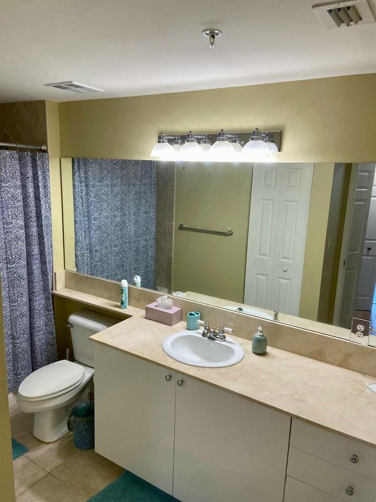 802 W Windward Way 203 Property Photo 17