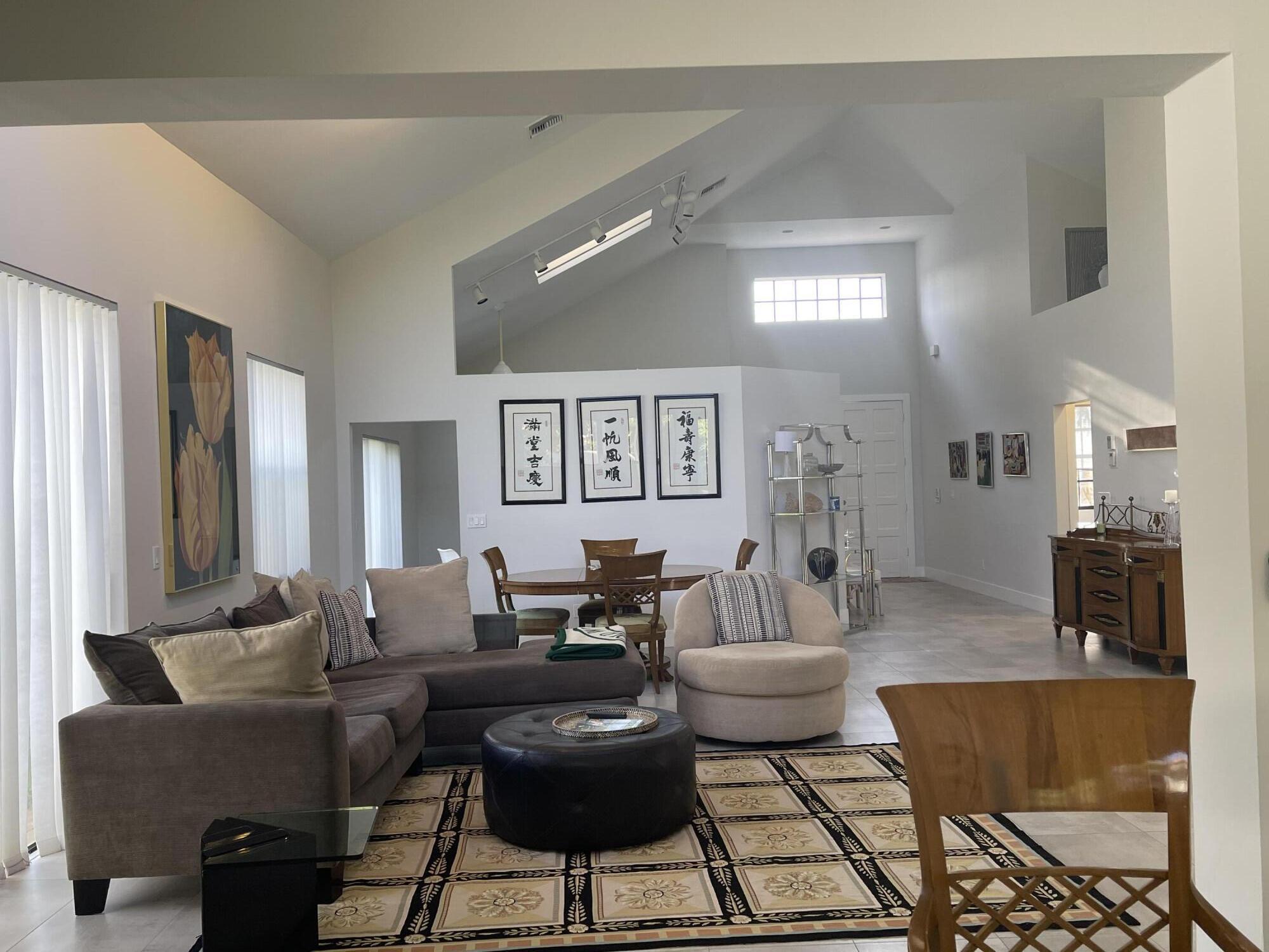 17560 Via Capri Property Photo 1