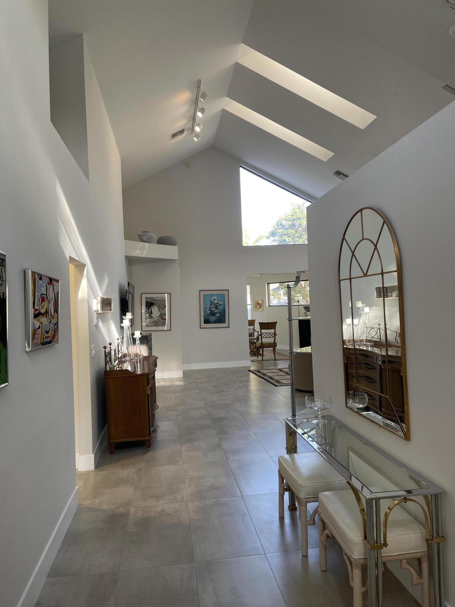 17560 Via Capri Property Photo 3