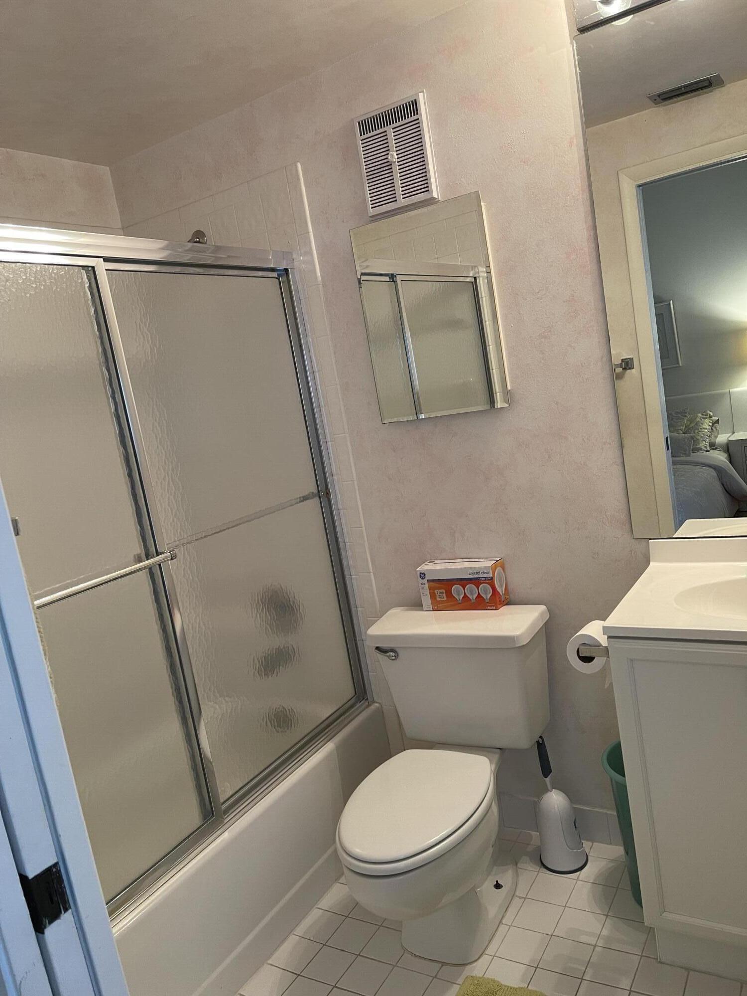 17560 Via Capri Property Photo 5