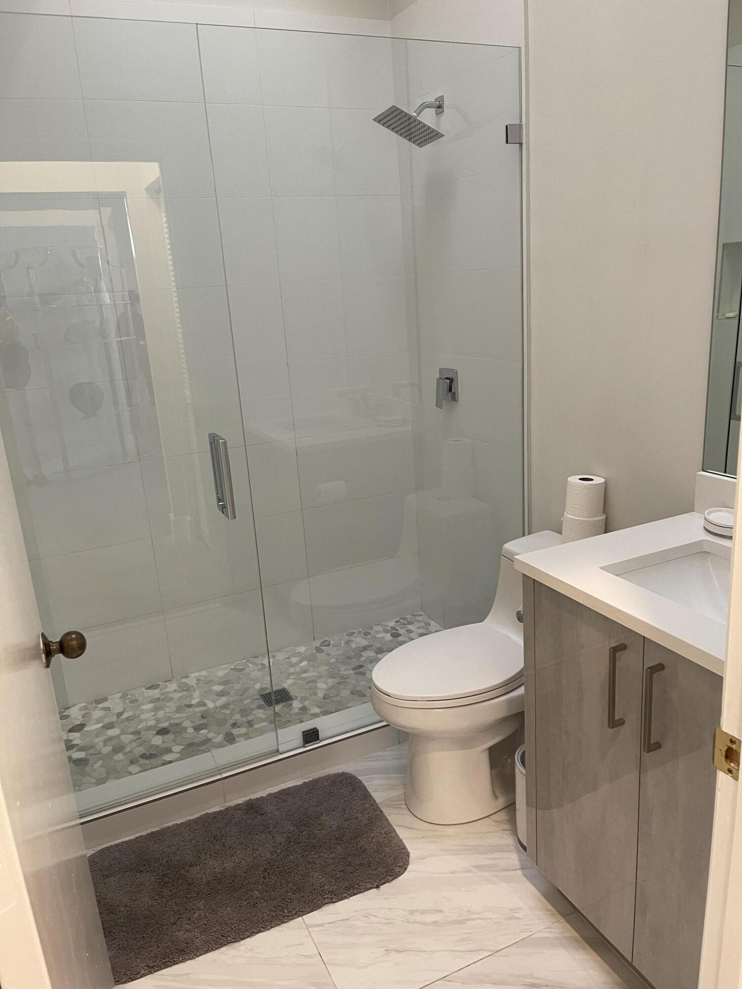 17560 Via Capri Property Photo 8
