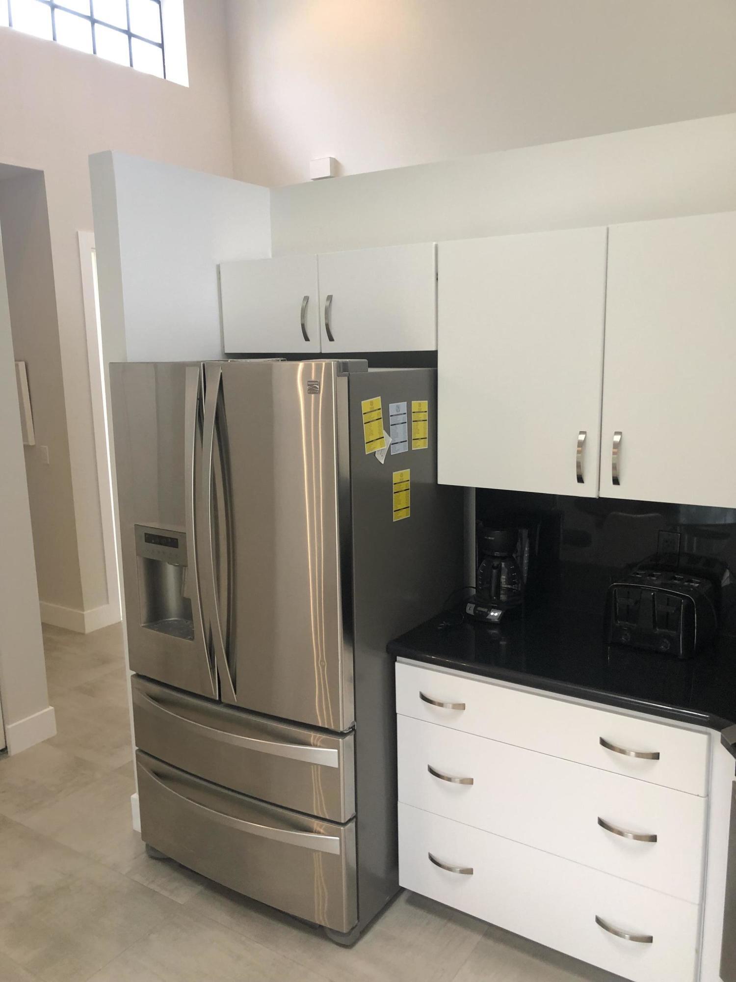 17560 Via Capri Property Photo 20