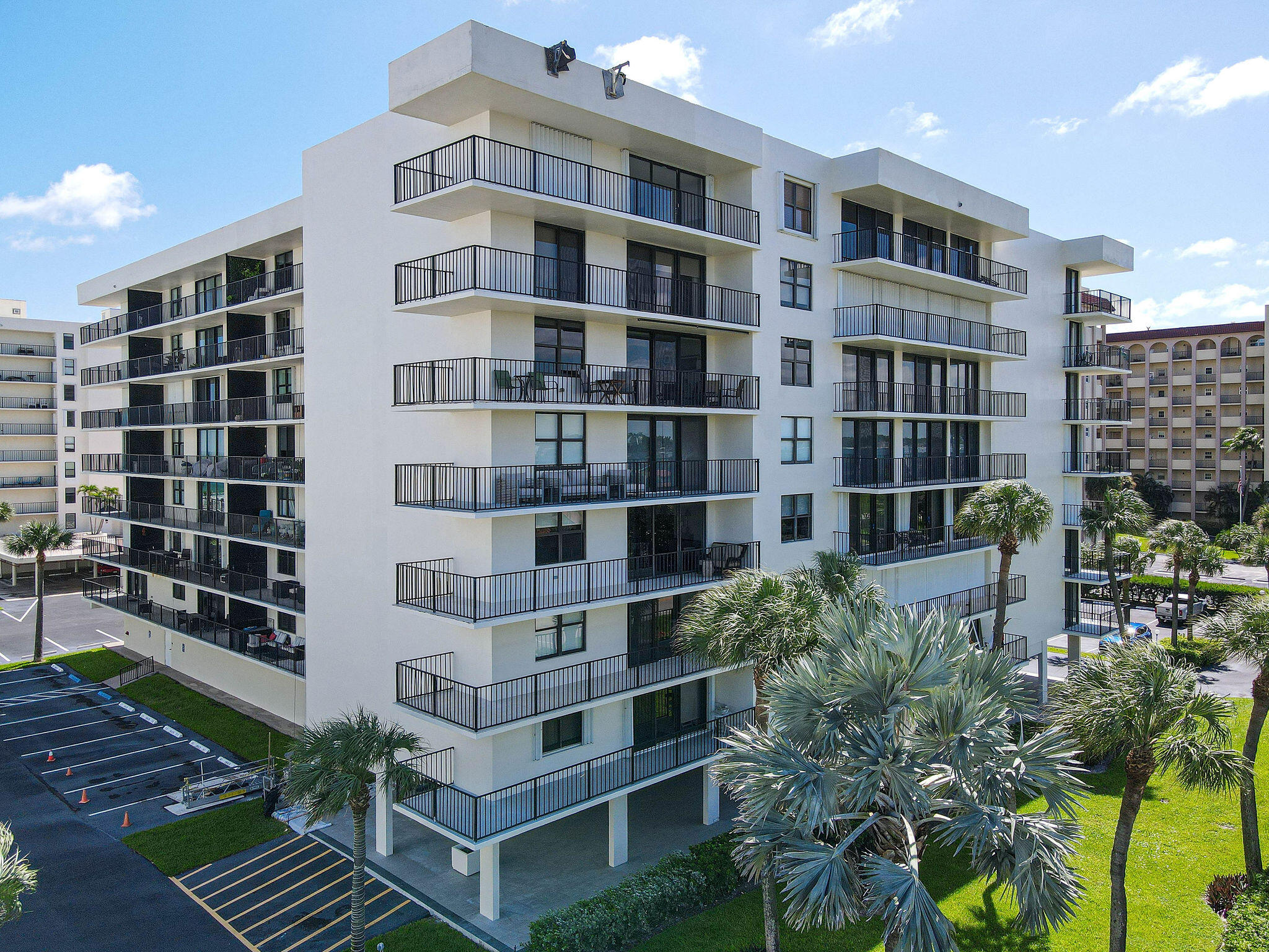 3460 S Ocean Boulevard 2090 Property Photo 23