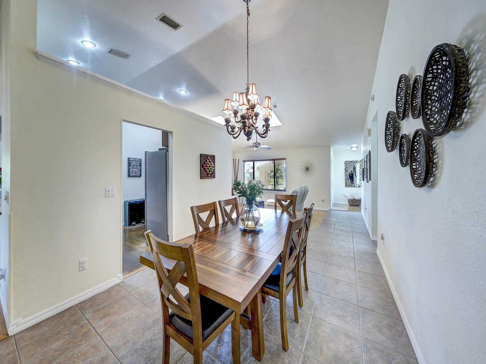 7625 Sunflower Drive Property Photo 14