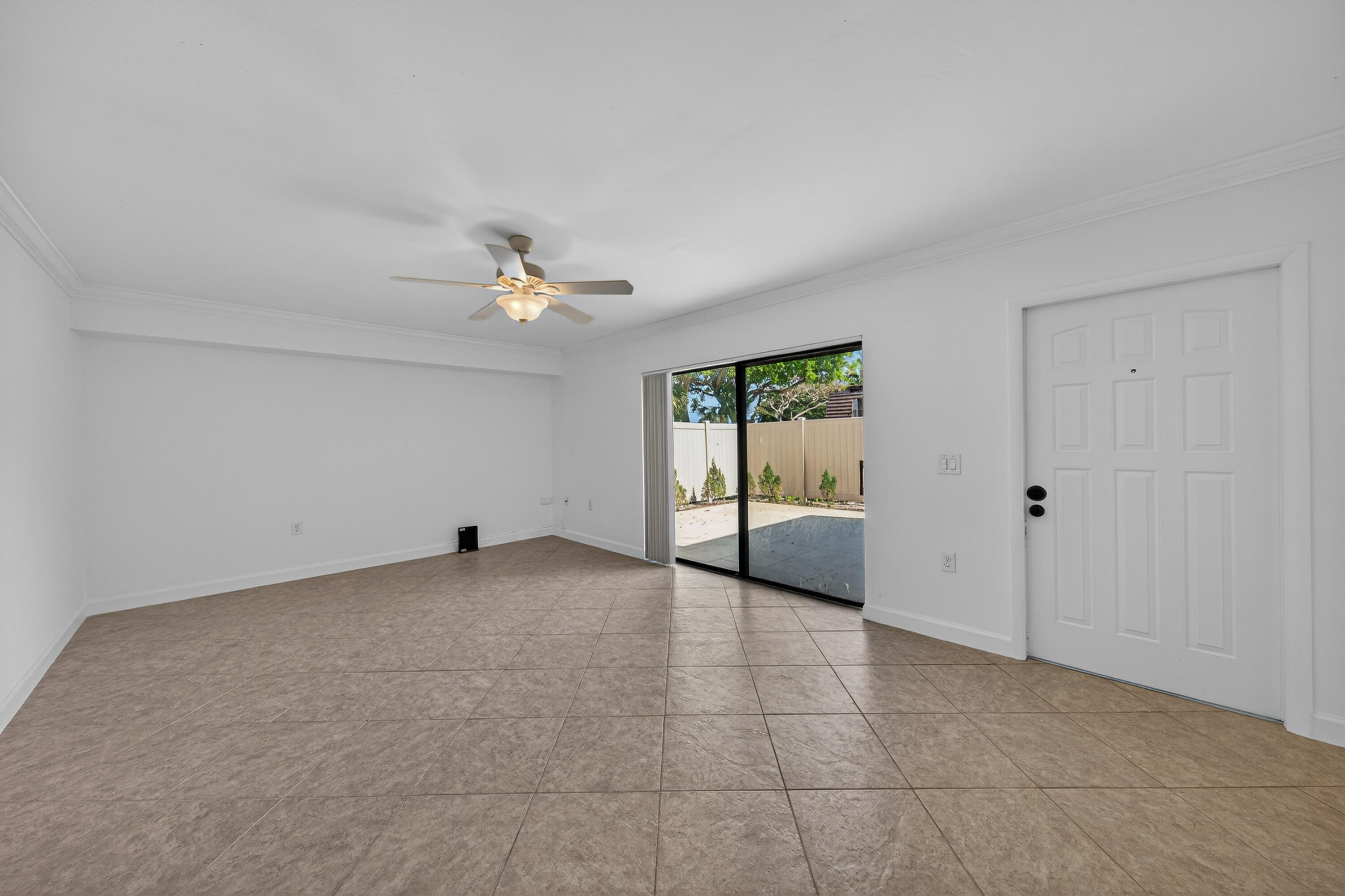 7811 78th Way Property Photo 26