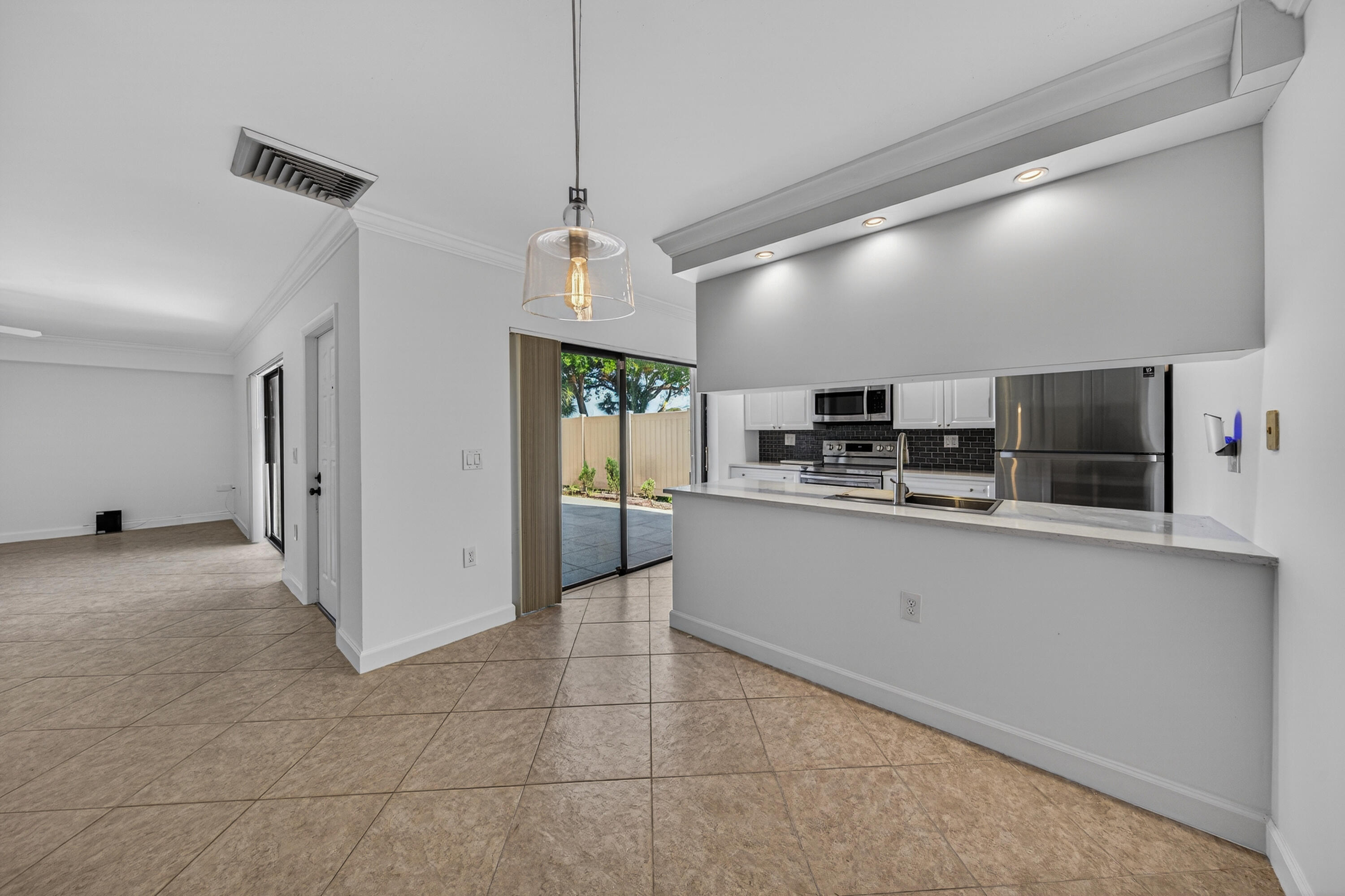 7811 78th Way Property Photo 34
