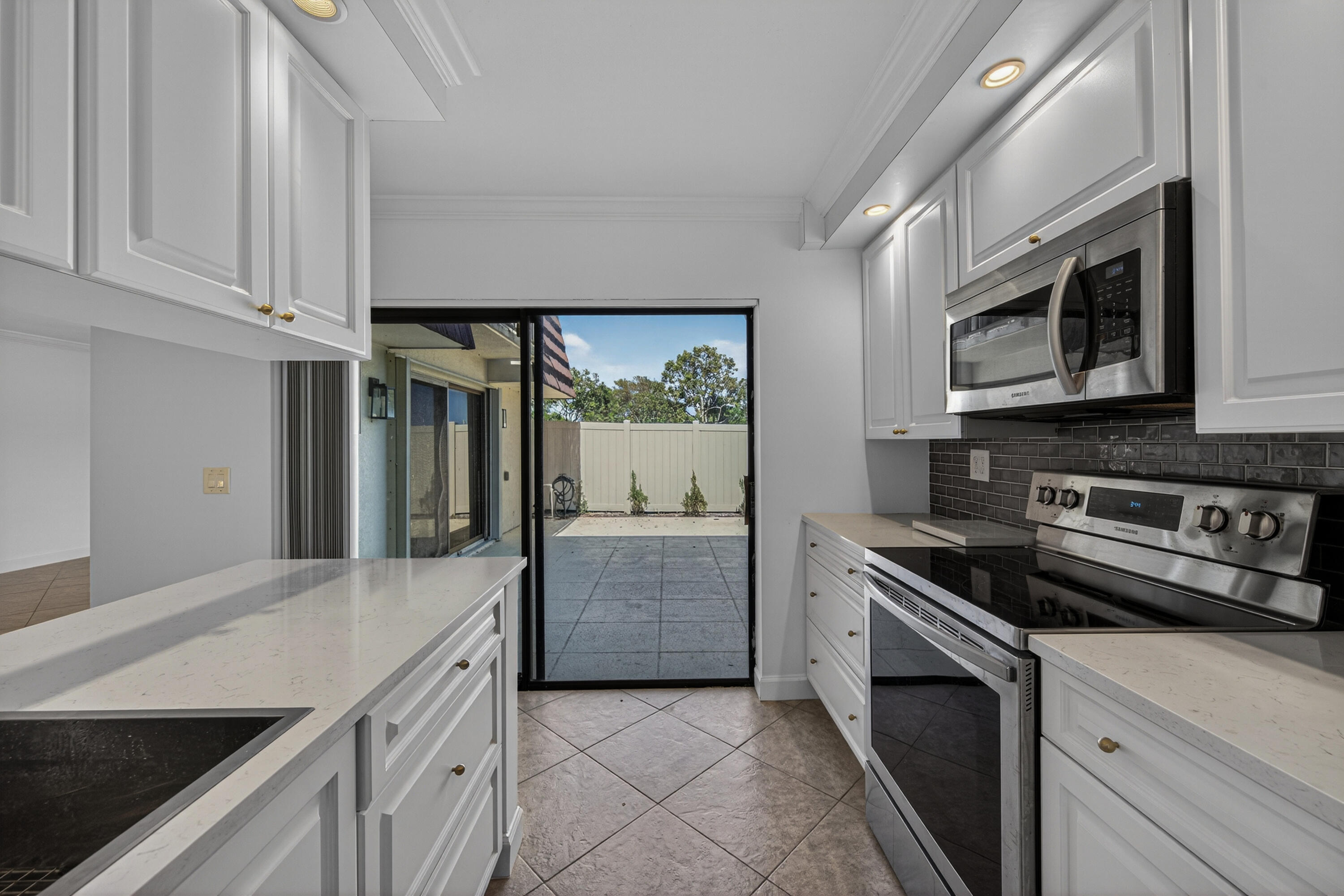 7811 78th Way Property Photo 42