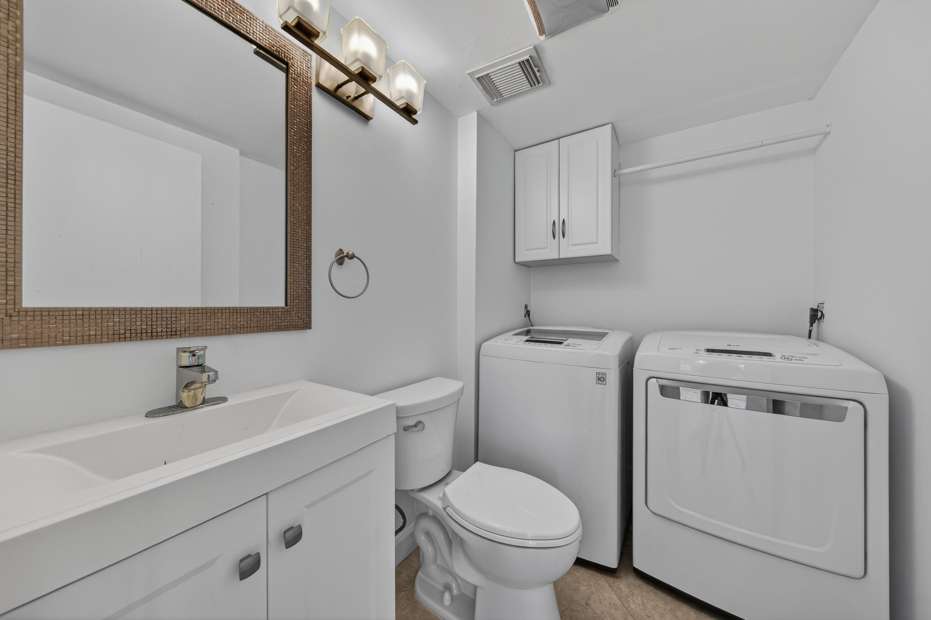 7811 78th Way Property Photo 44