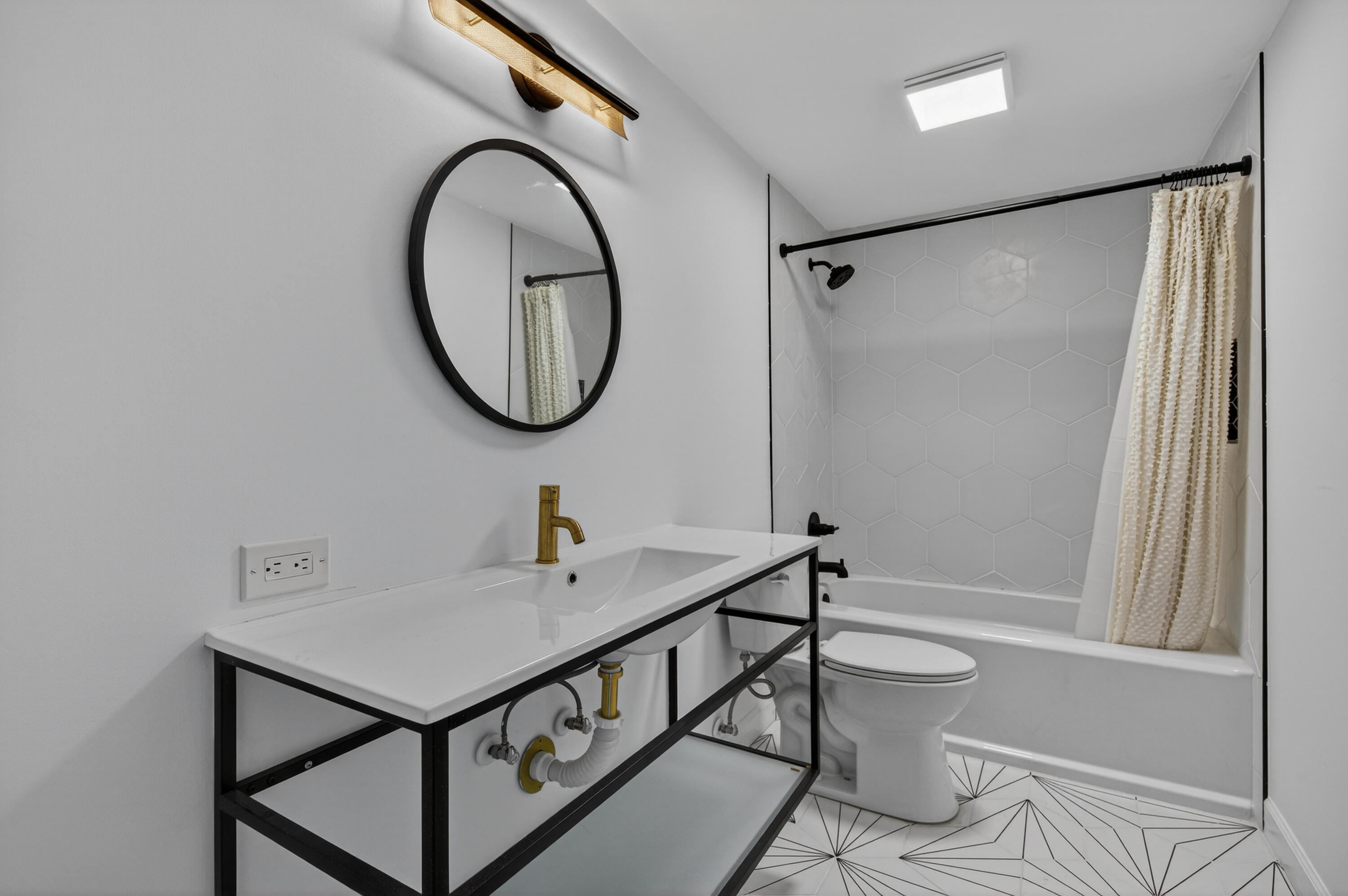 7811 78th Way Property Photo 49