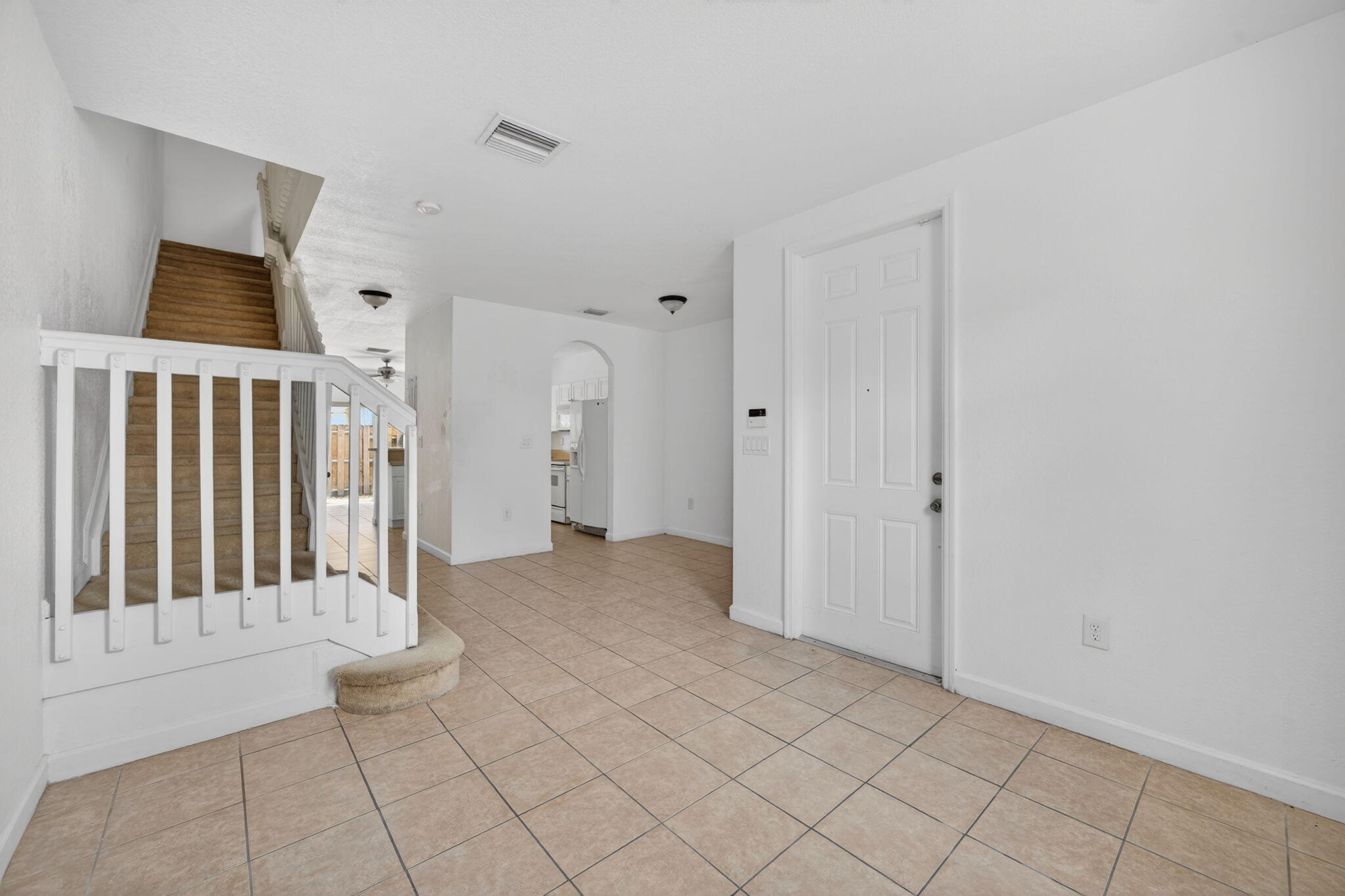1575 Ne 33rd Avenue Unit 105 Property Photo 5