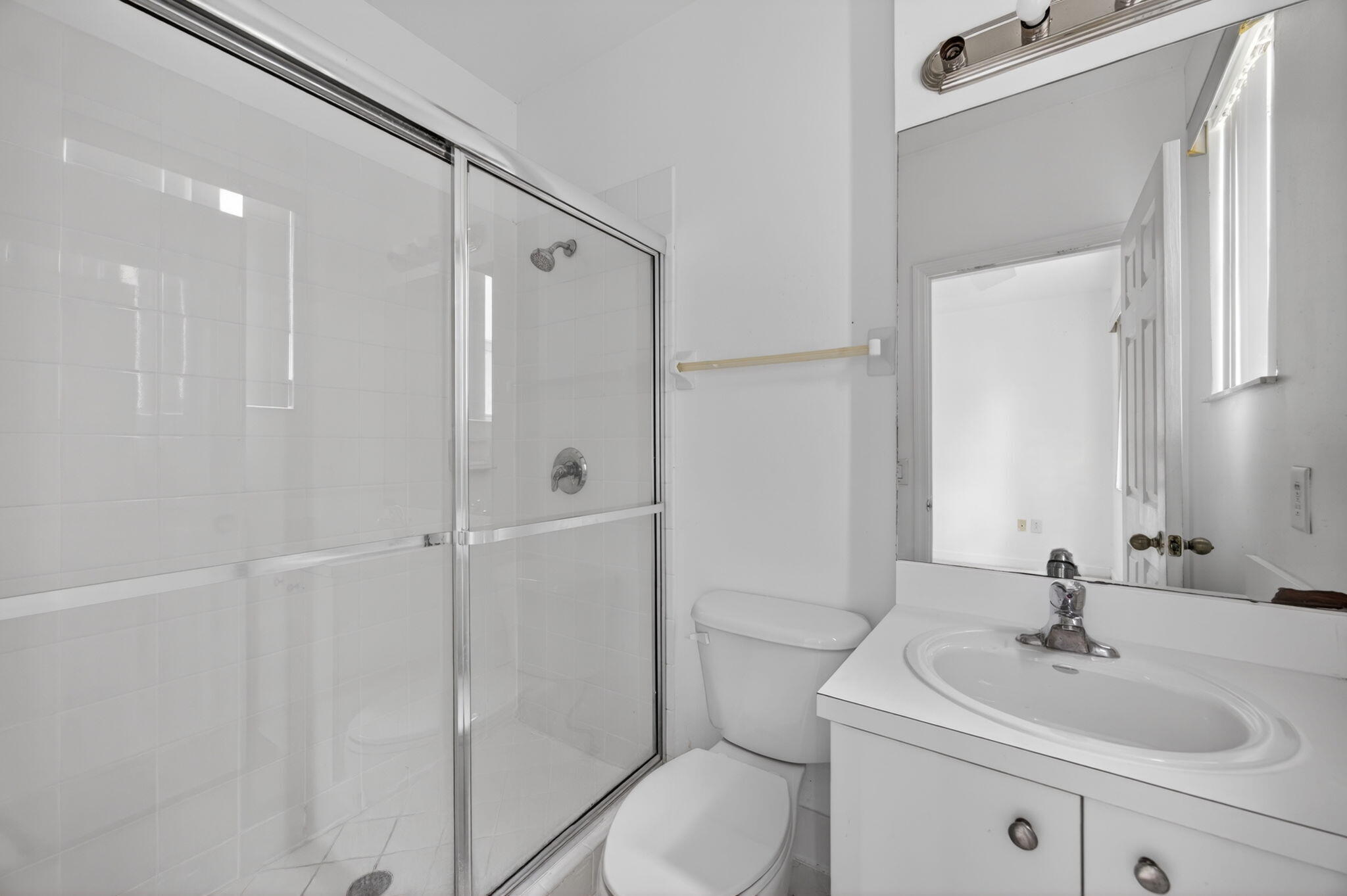 1575 Ne 33rd Avenue Unit 105 Property Photo 22