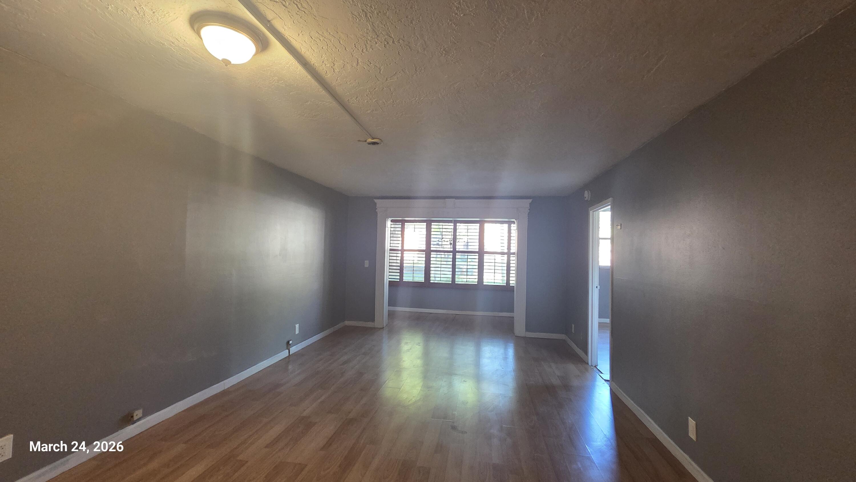 2801 Somerset Drive 101 Property Photo 3