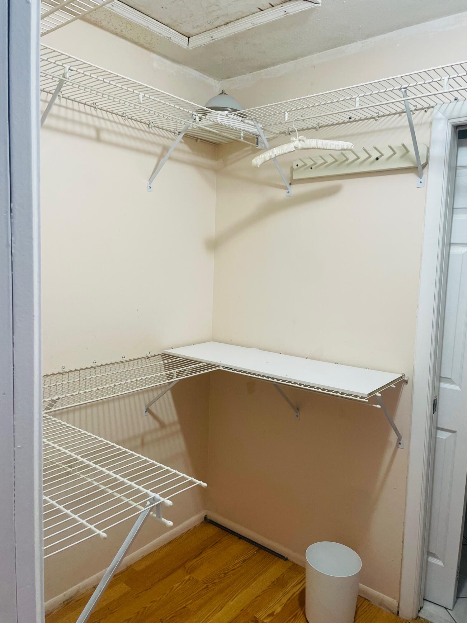 139 Sparrow Drive 2c Property Photo 10