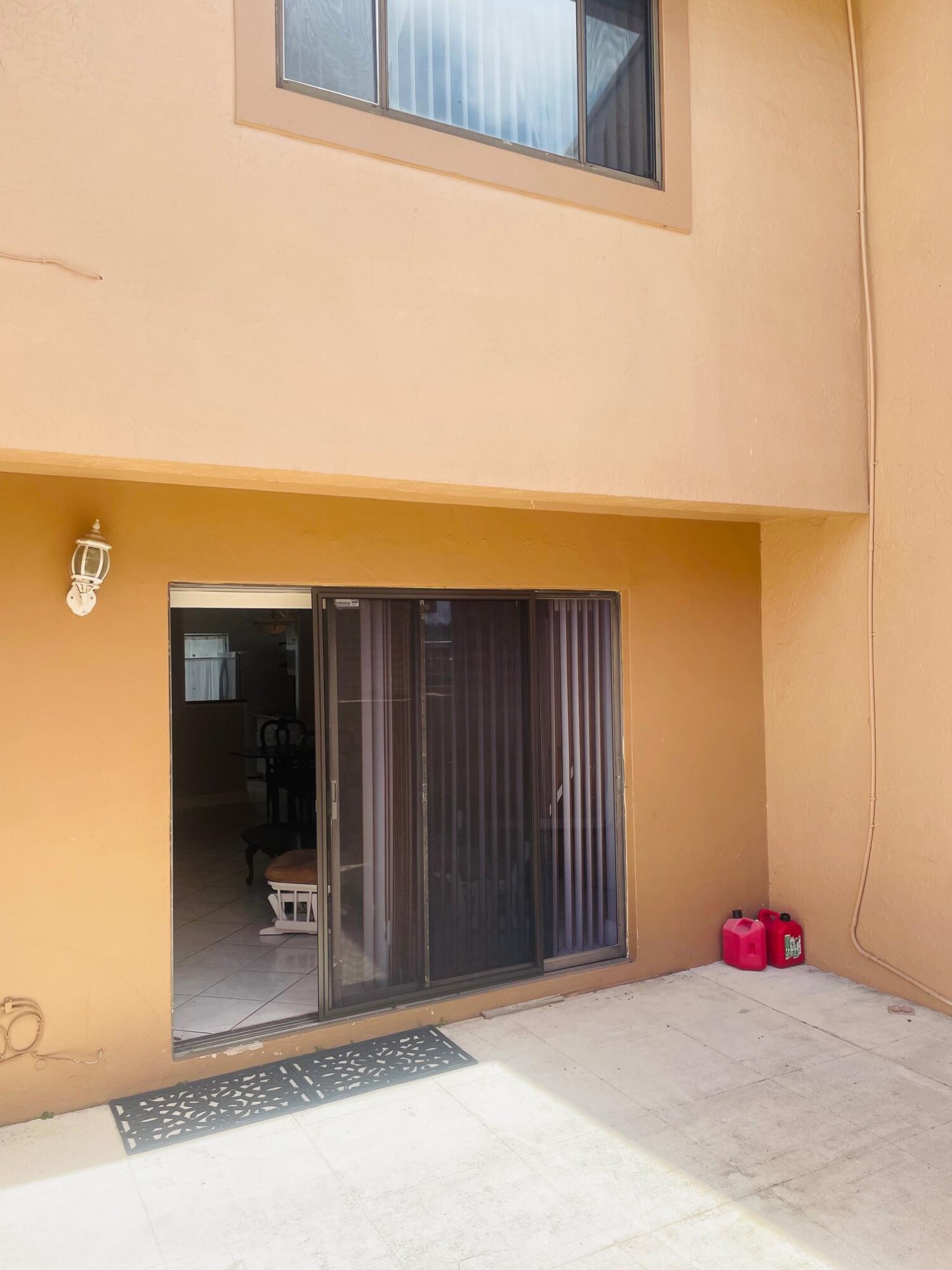 139 Sparrow Drive 2c Property Photo 19