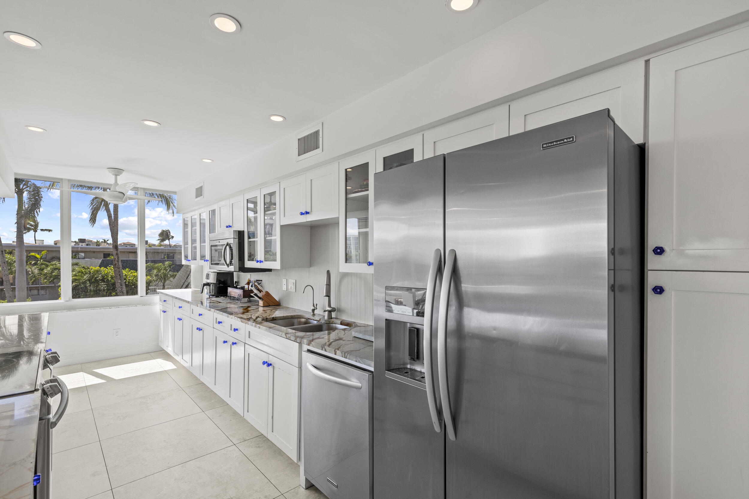 3589 S Ocean Boulevard 306 Property Photo 6