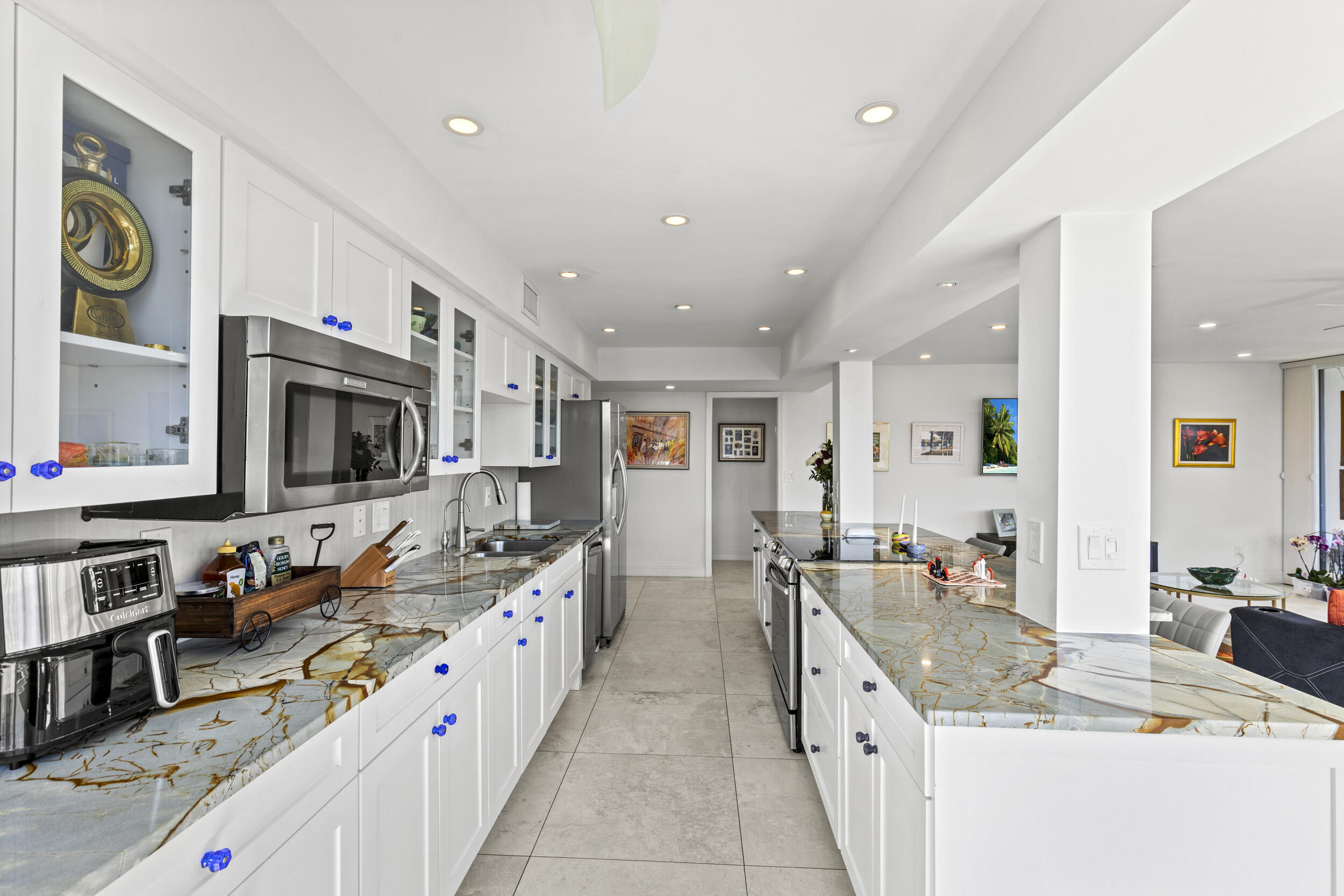 3589 S Ocean Boulevard 306 Property Photo 12