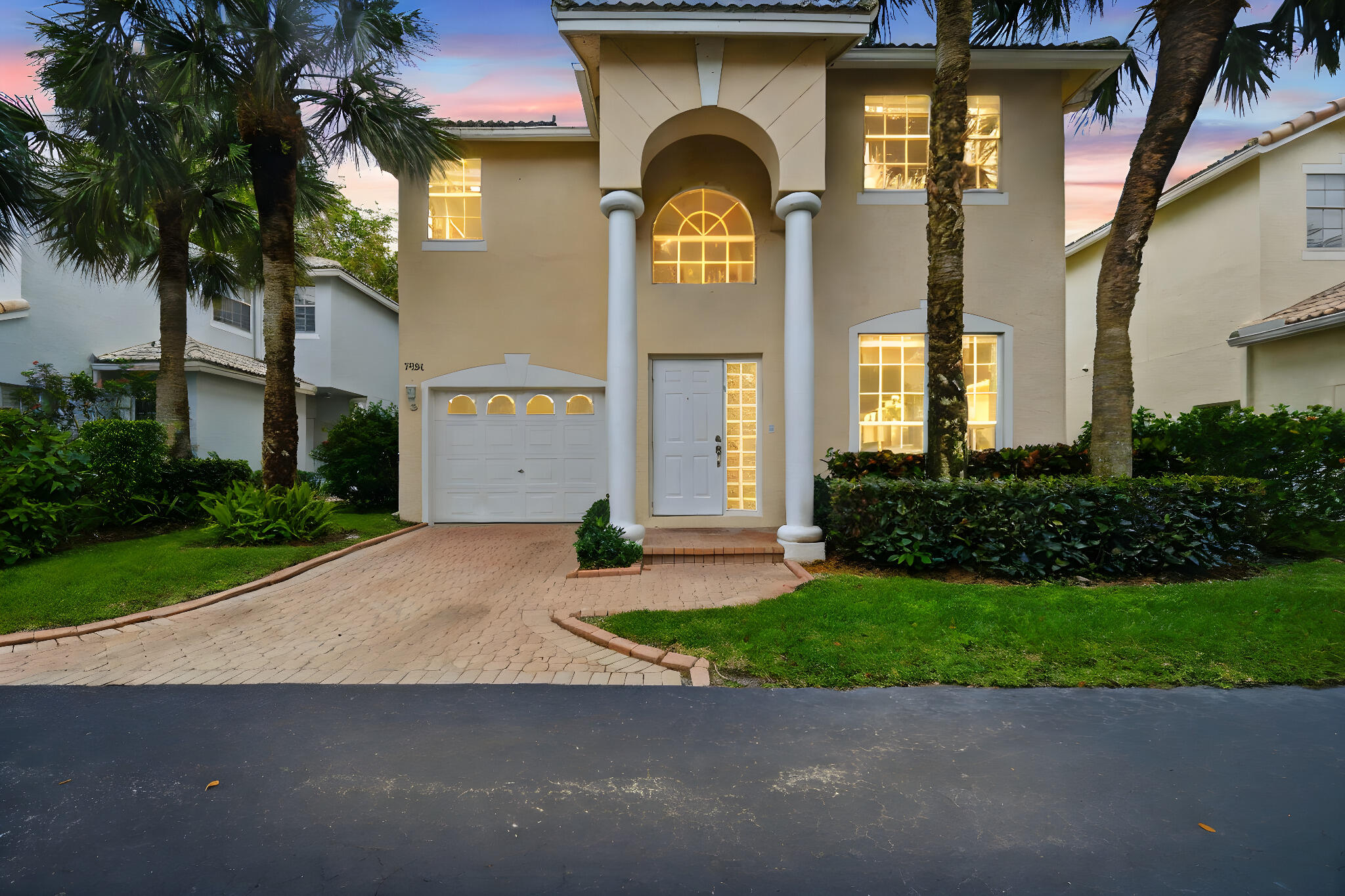 7331 Panache Way Property Photo 3