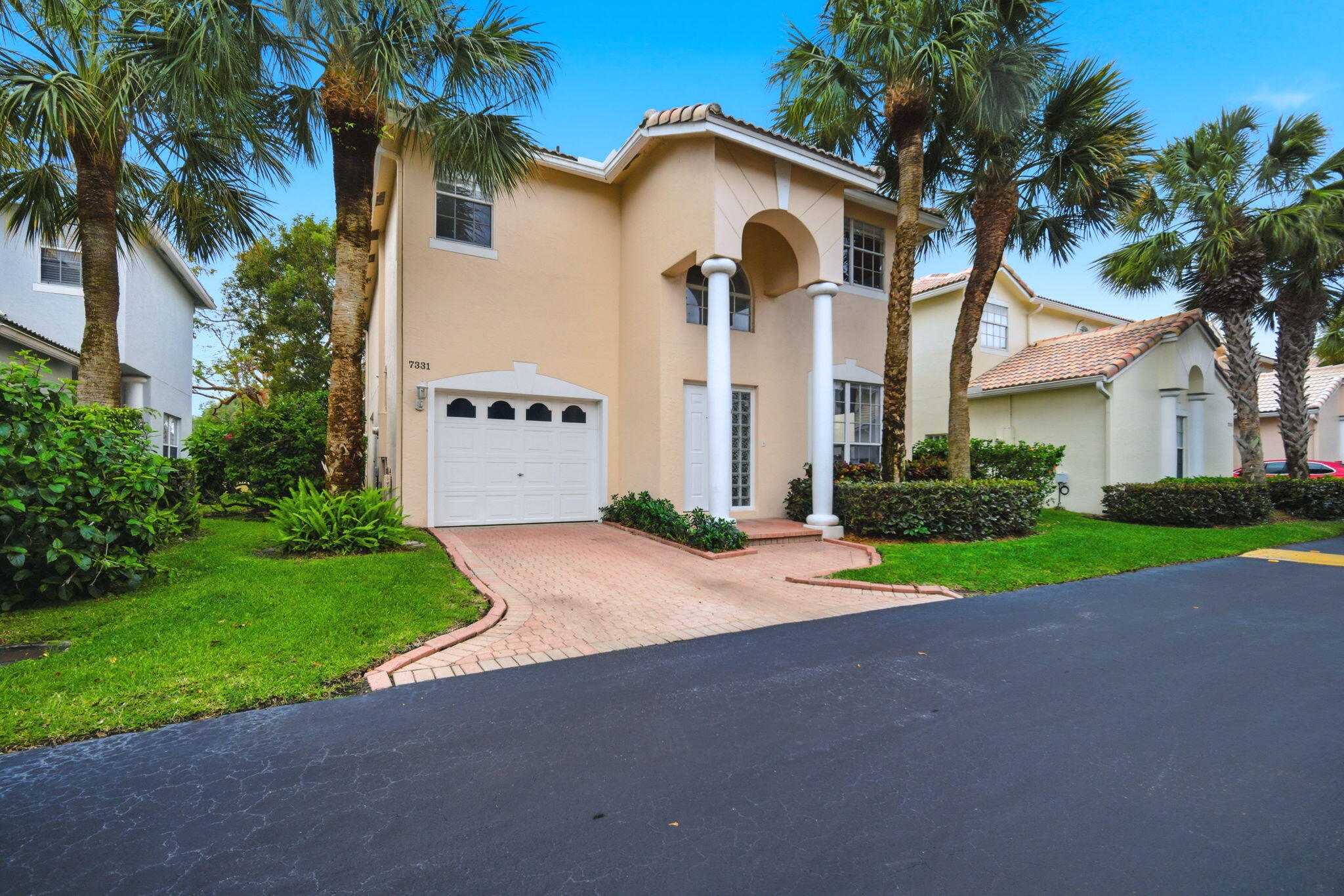 7331 Panache Way Property Photo 11