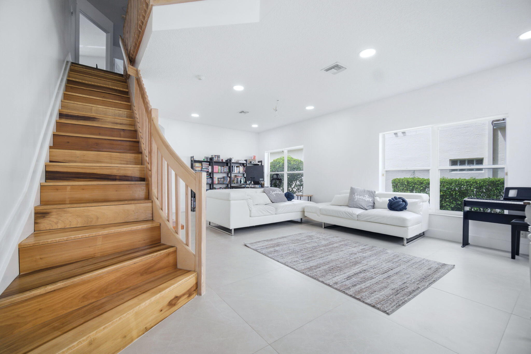 7331 Panache Way Property Photo 13