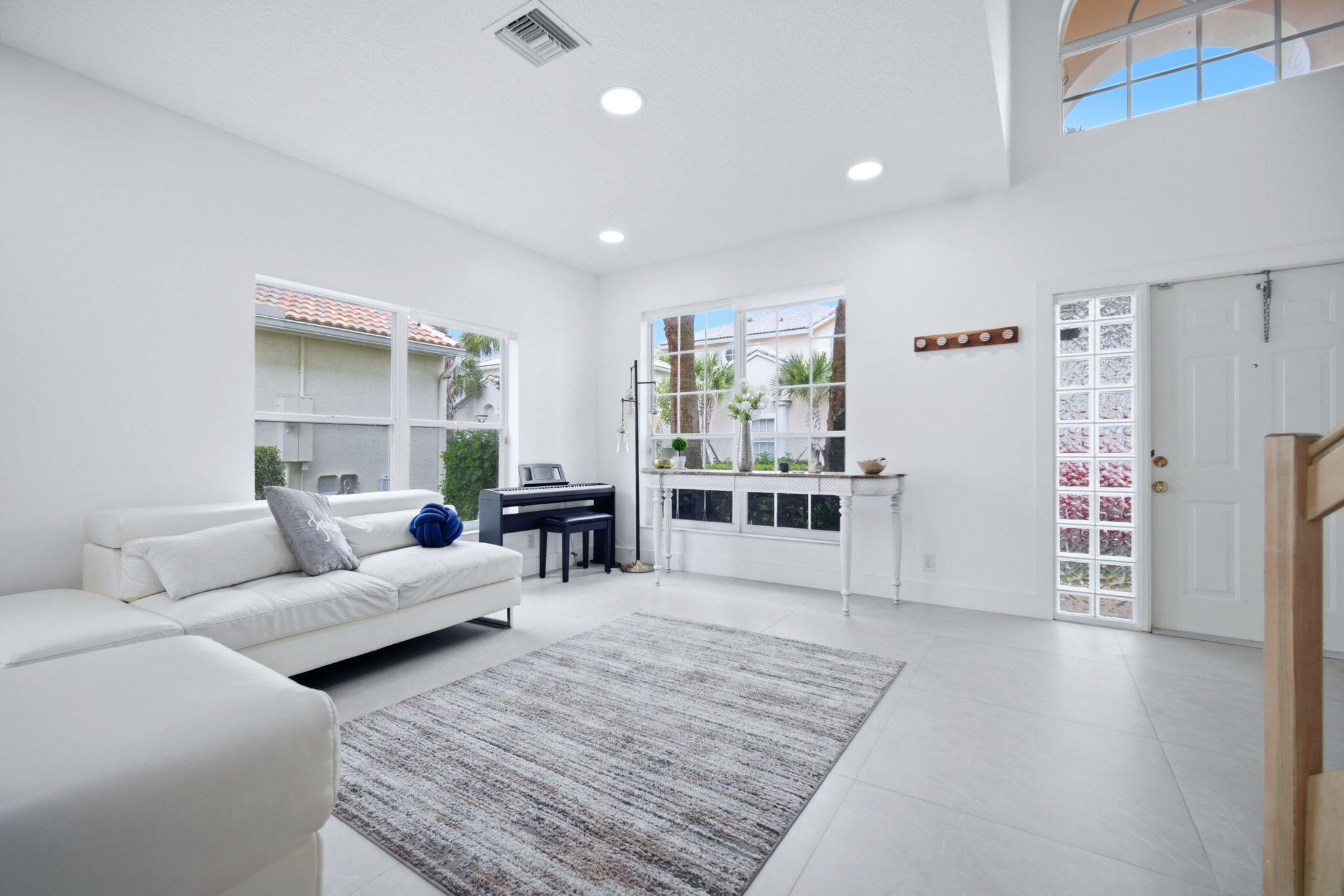 7331 Panache Way Property Photo 14