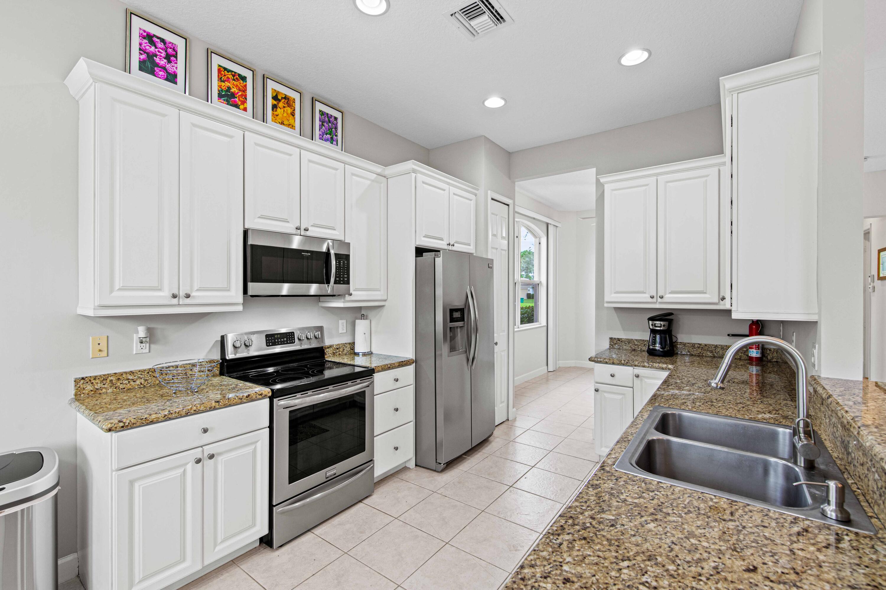 7317 Bob O Link Way Property Photo 14