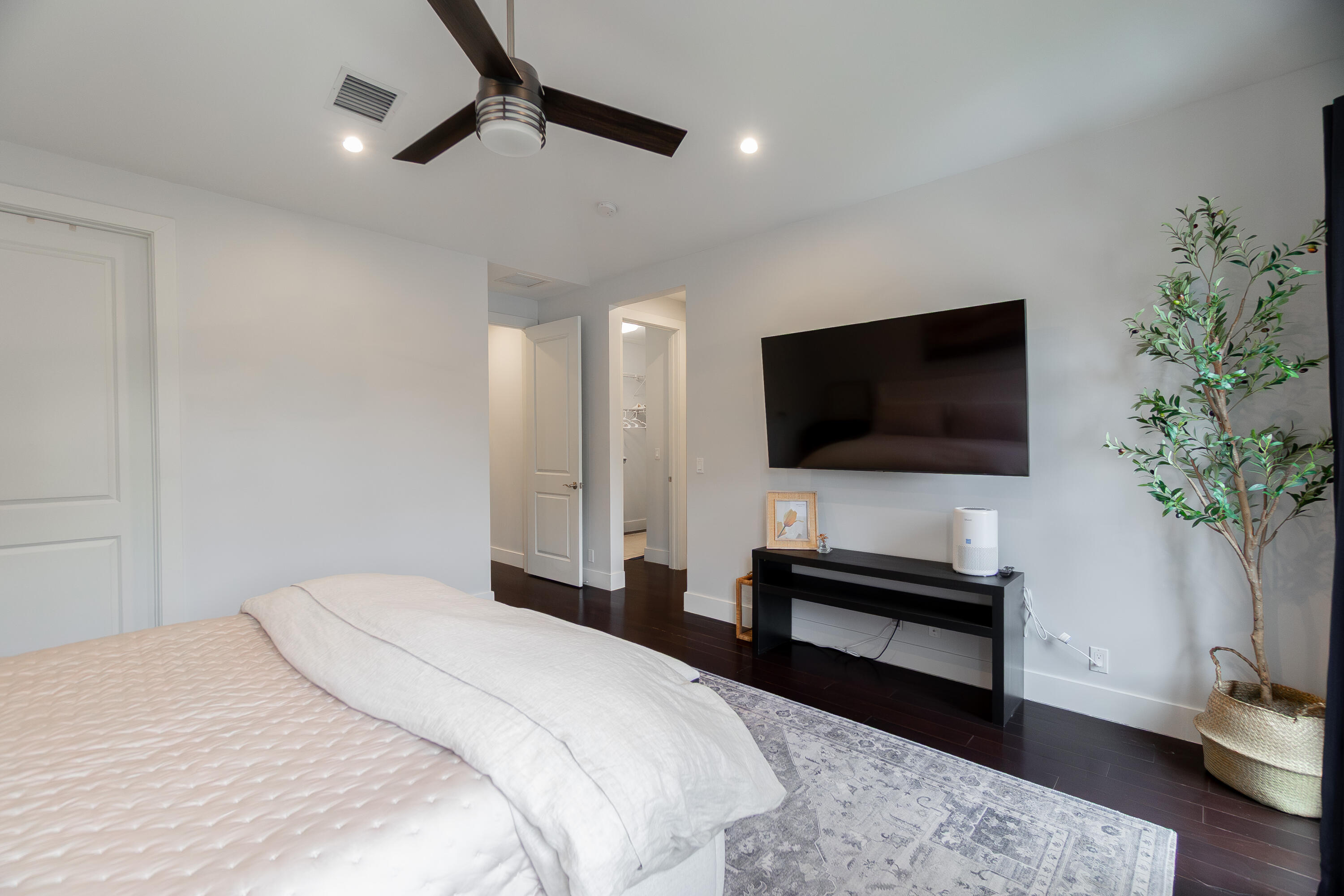 918 St George Boulevard Property Photo 16