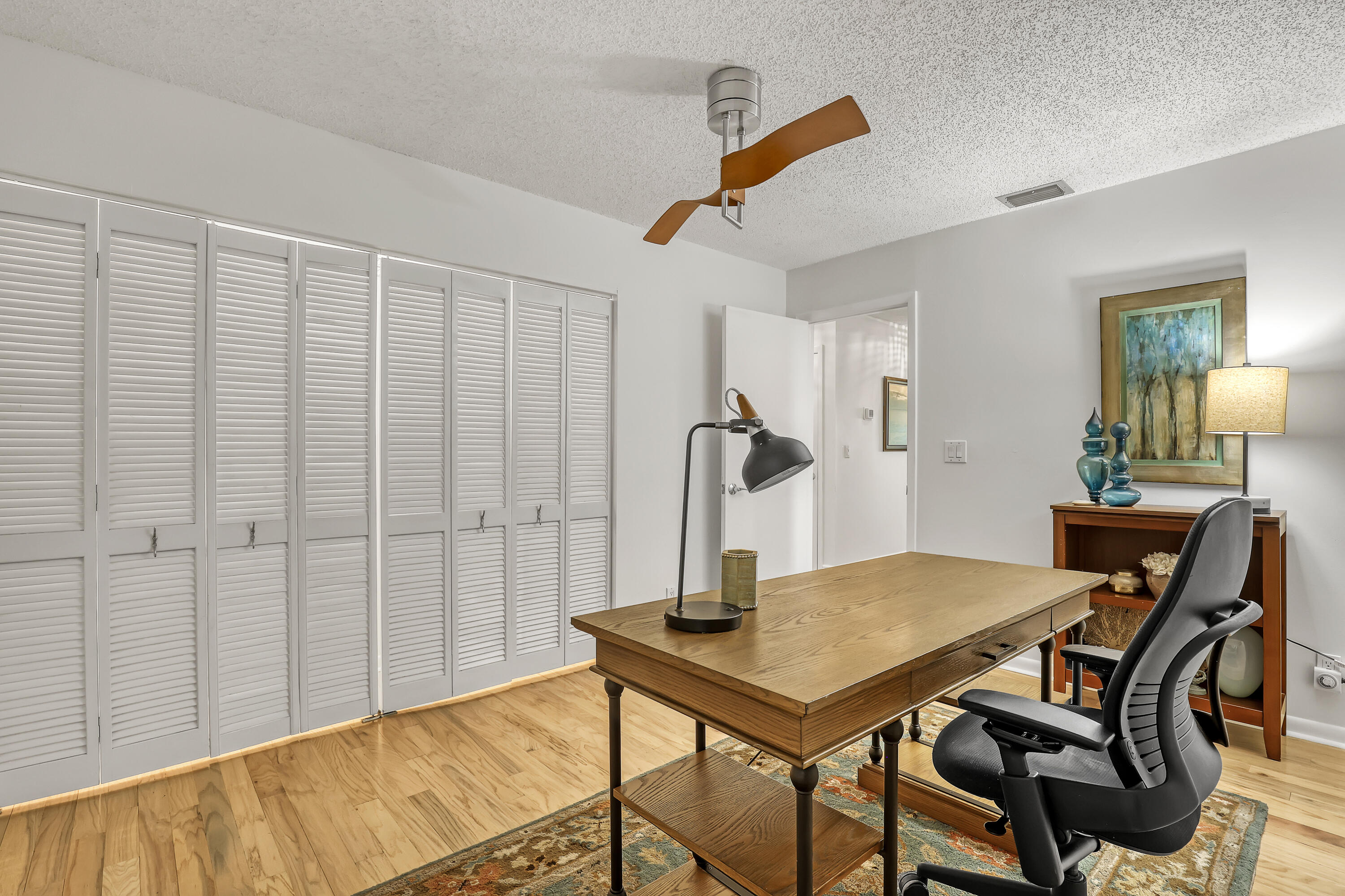 1100 Surf Road 104 Property Photo 29