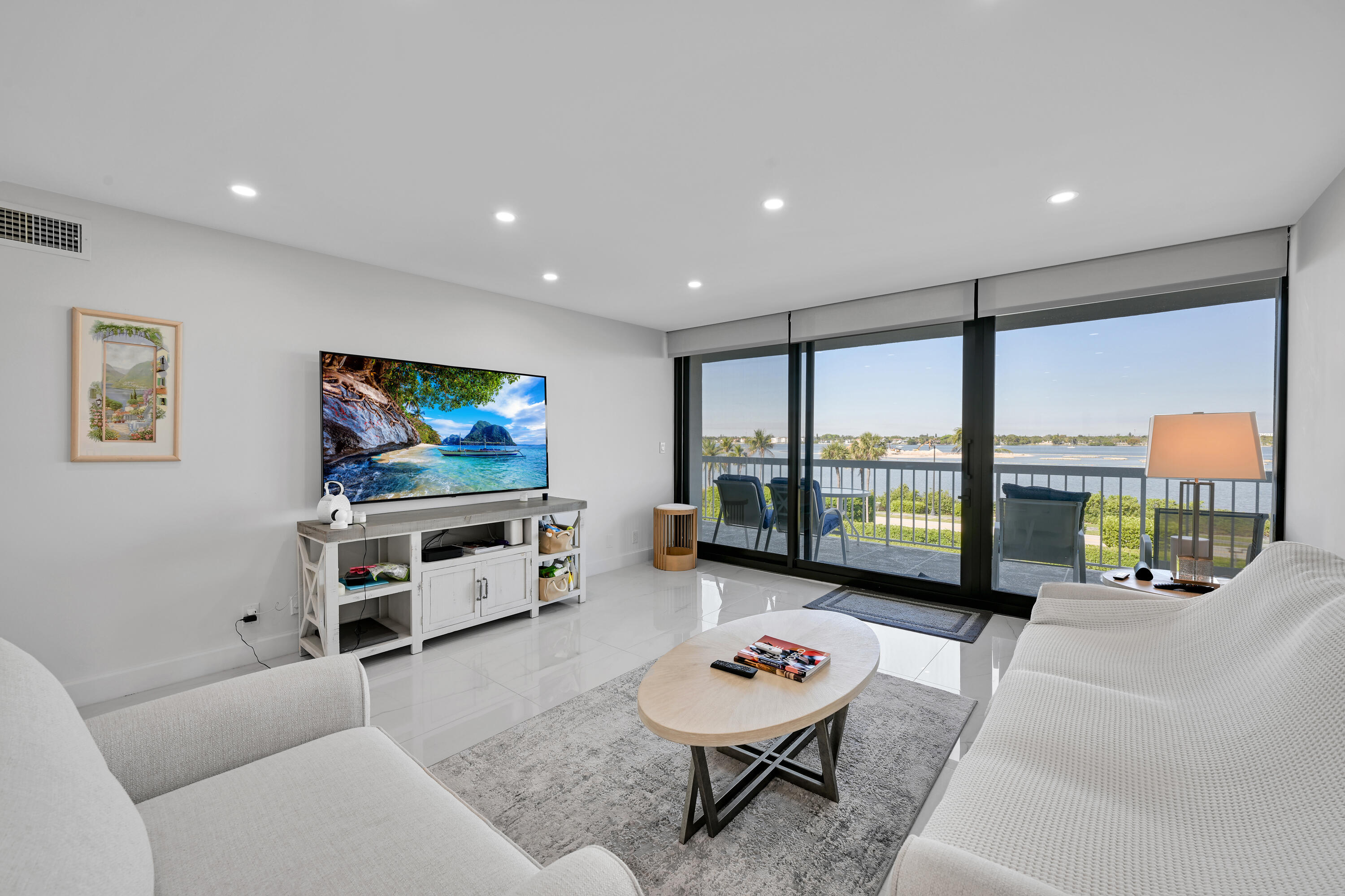 3300 S Ocean Boulevard 306n Property Photo 7
