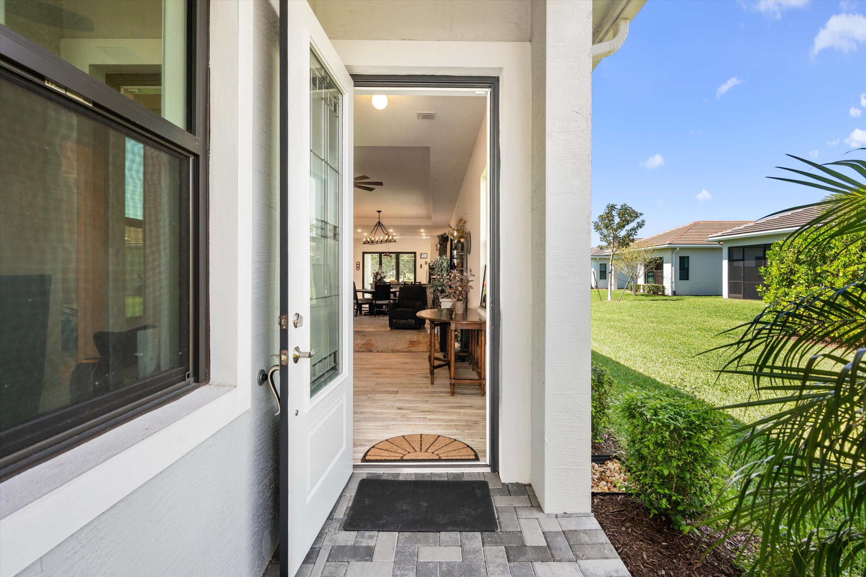 4786 Saint Armands Way Property Photo 5