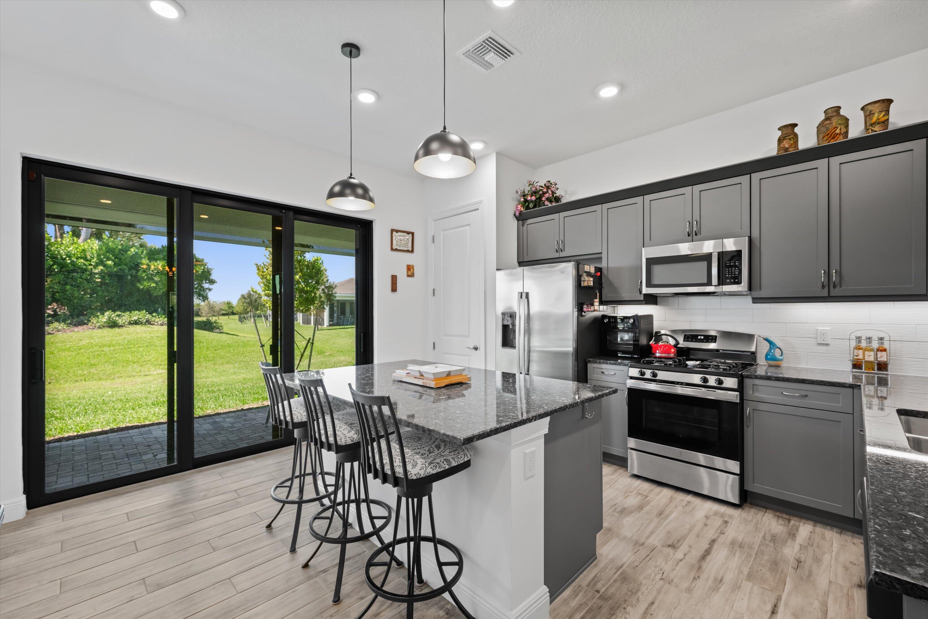 4786 Saint Armands Way Property Photo 13