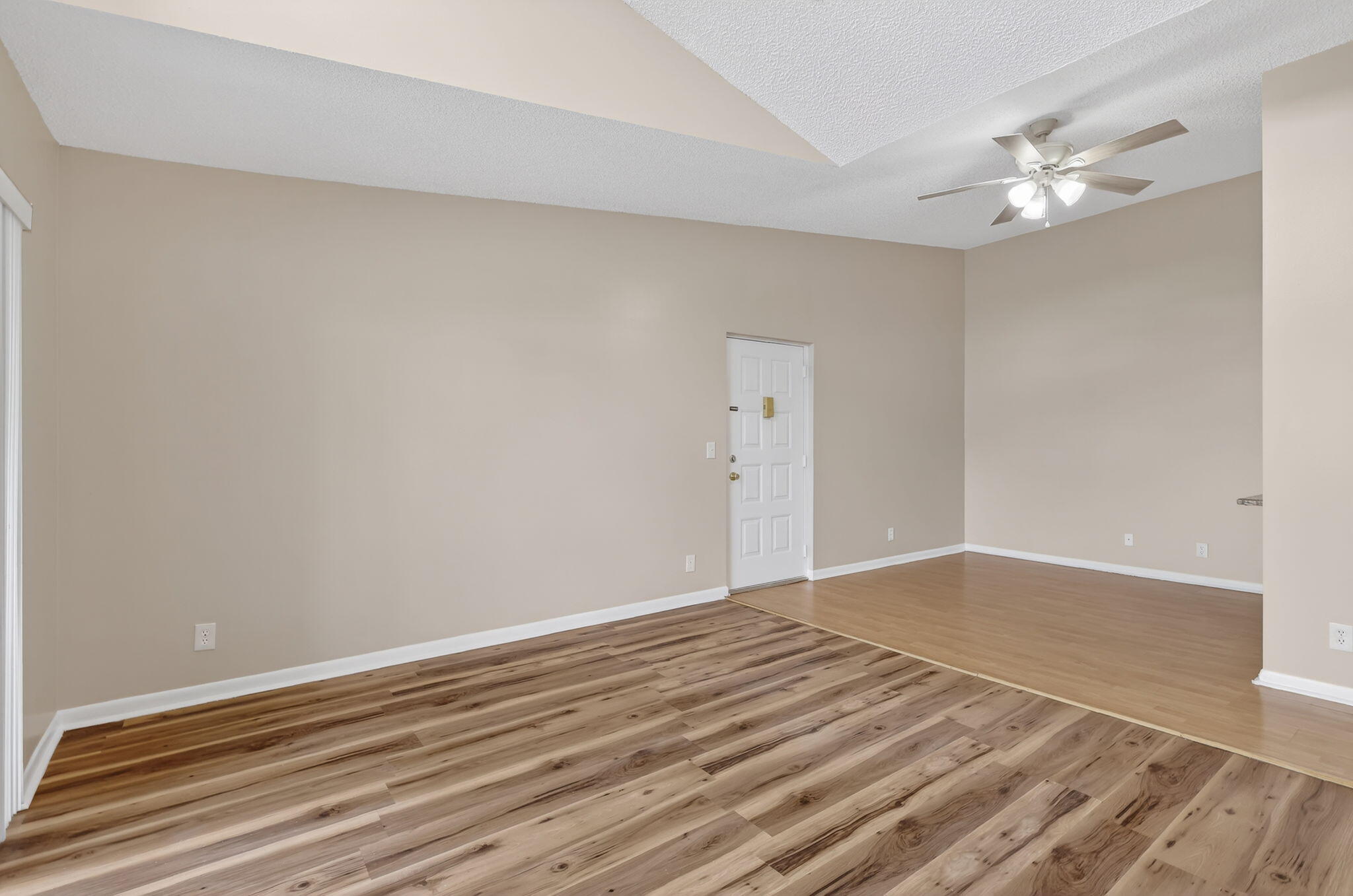 624 Sea Pine Way B3 Property Photo 12