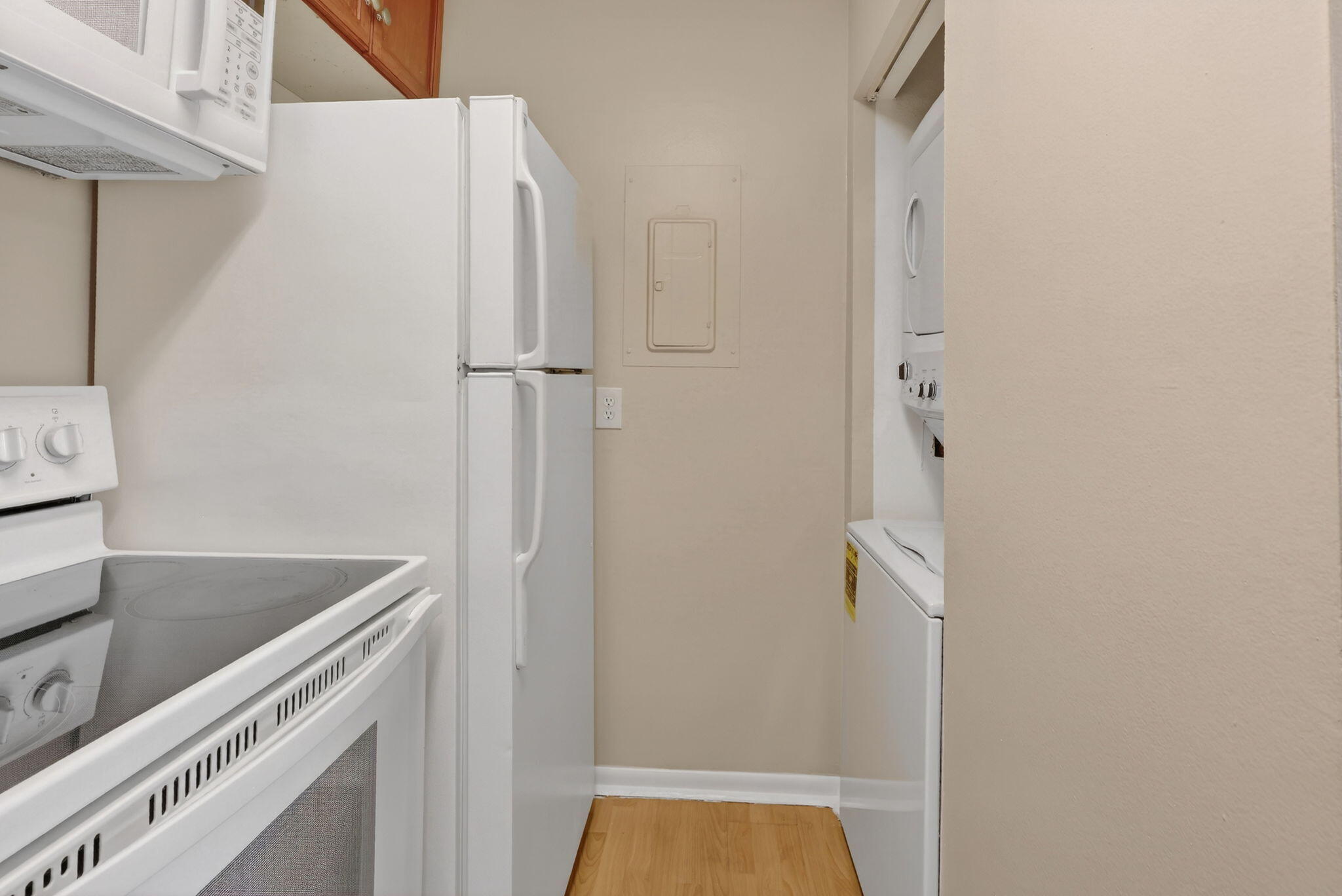 624 Sea Pine Way B3 Property Photo 17