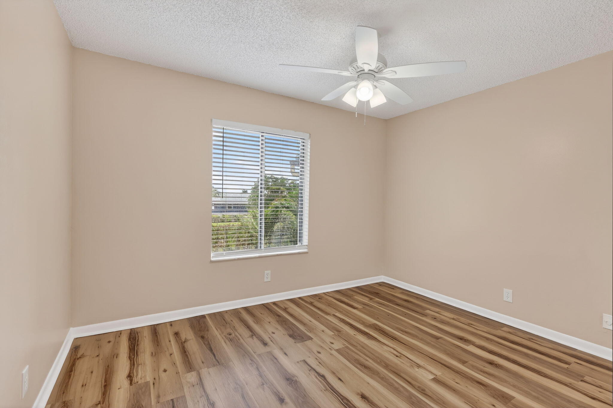 624 Sea Pine Way B3 Property Photo 22