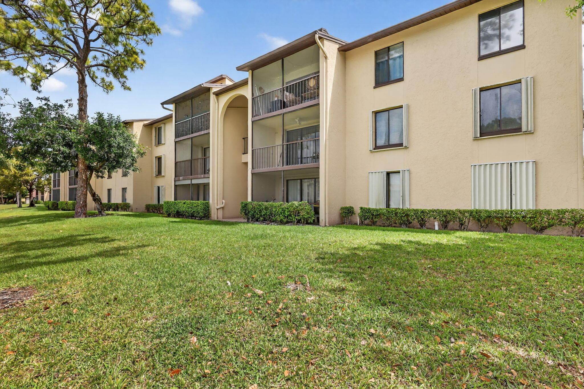 624 Sea Pine Way B3 Property Photo 35