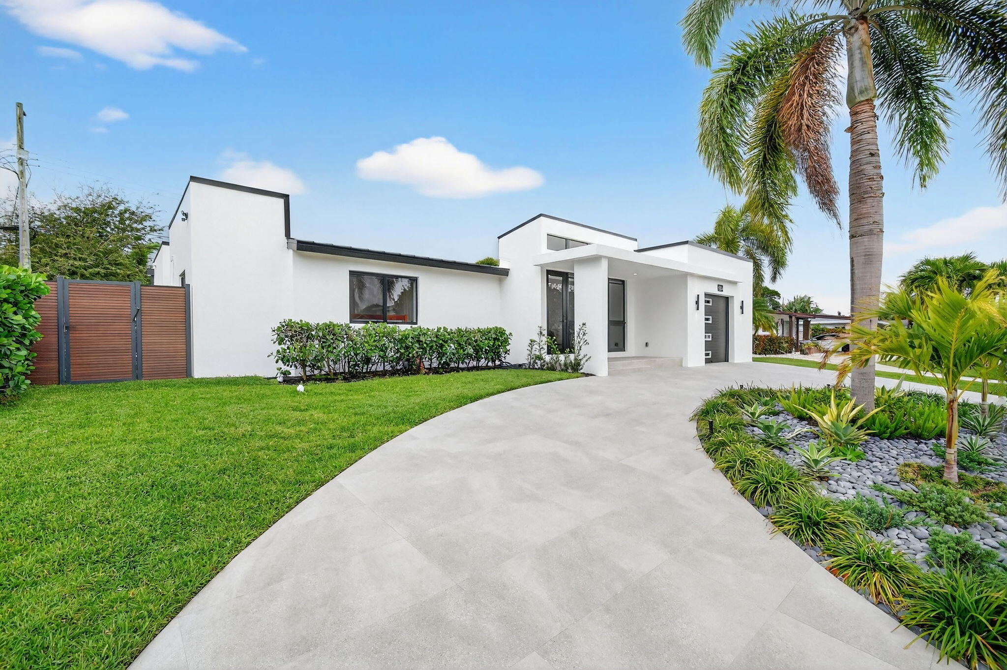 504 Flotilla Road Property Photo 4