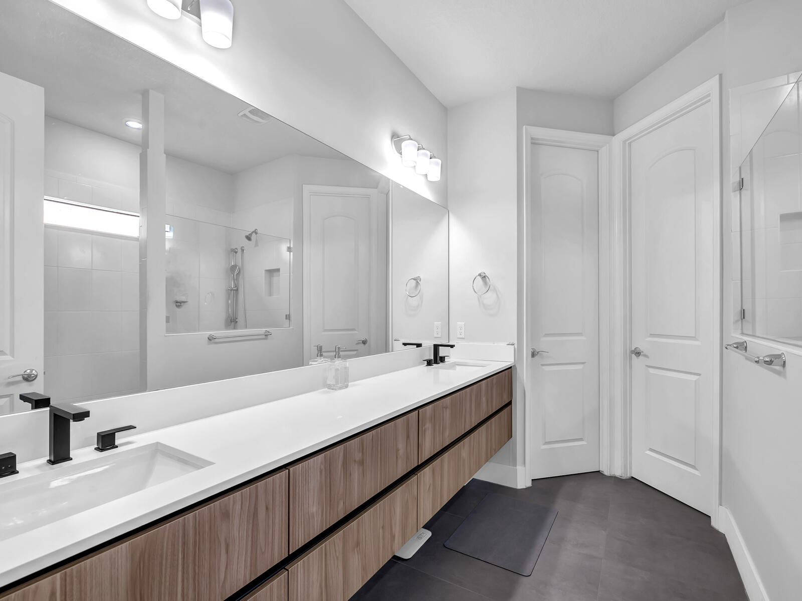 4814 Chantilly Road Property Photo 29
